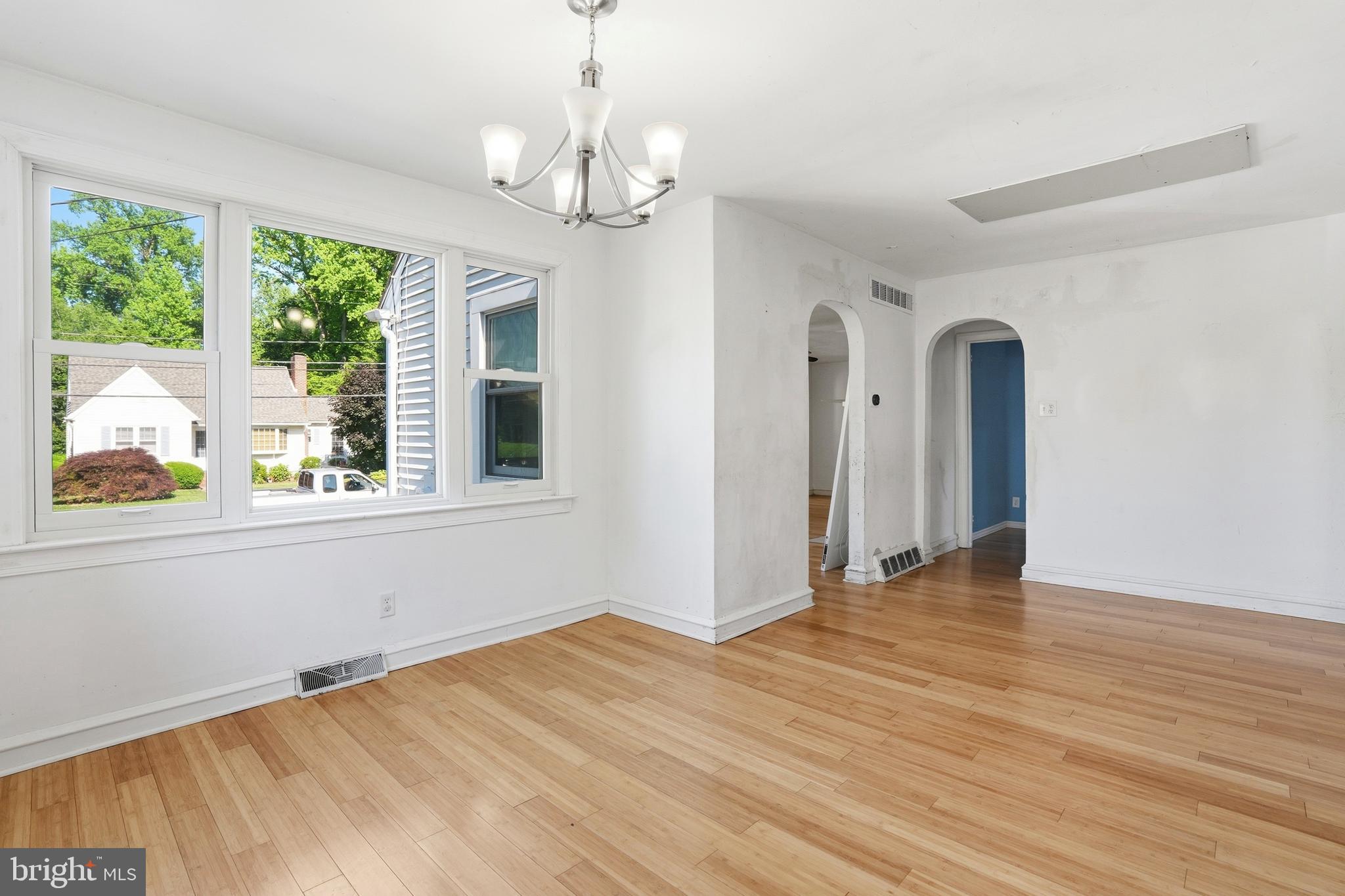 314 S LIPPINCOTT AVENUE