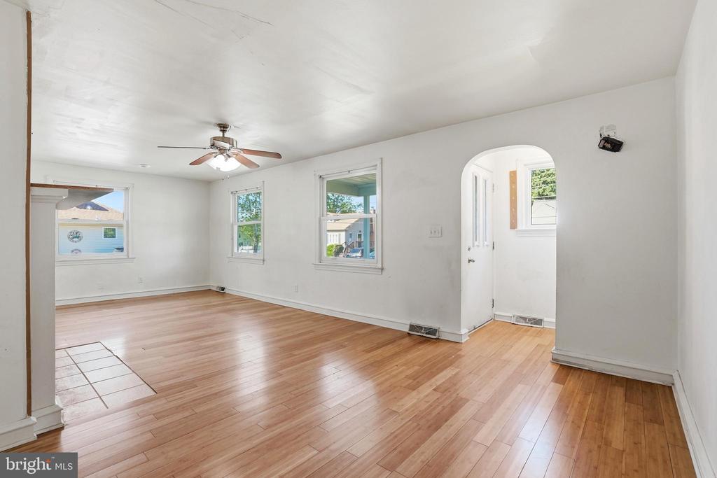 314 S LIPPINCOTT AVENUE