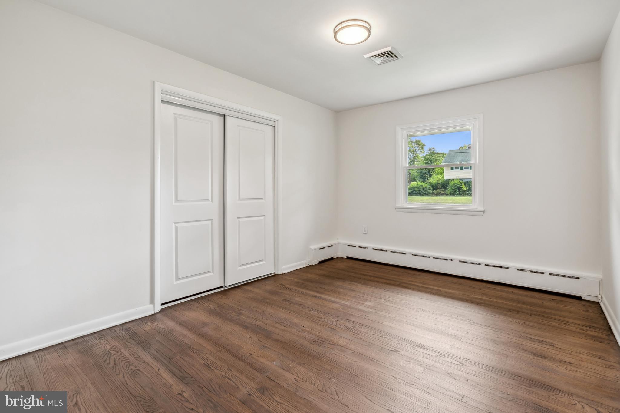 27 Woodcrest Ave