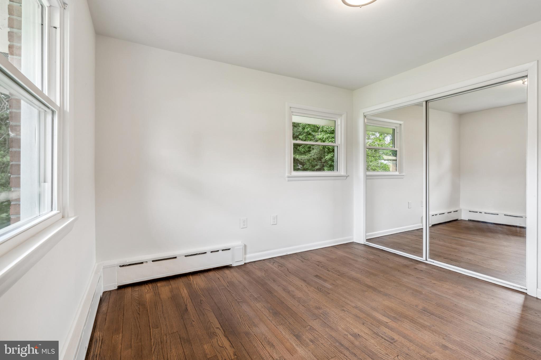 27 Woodcrest Ave