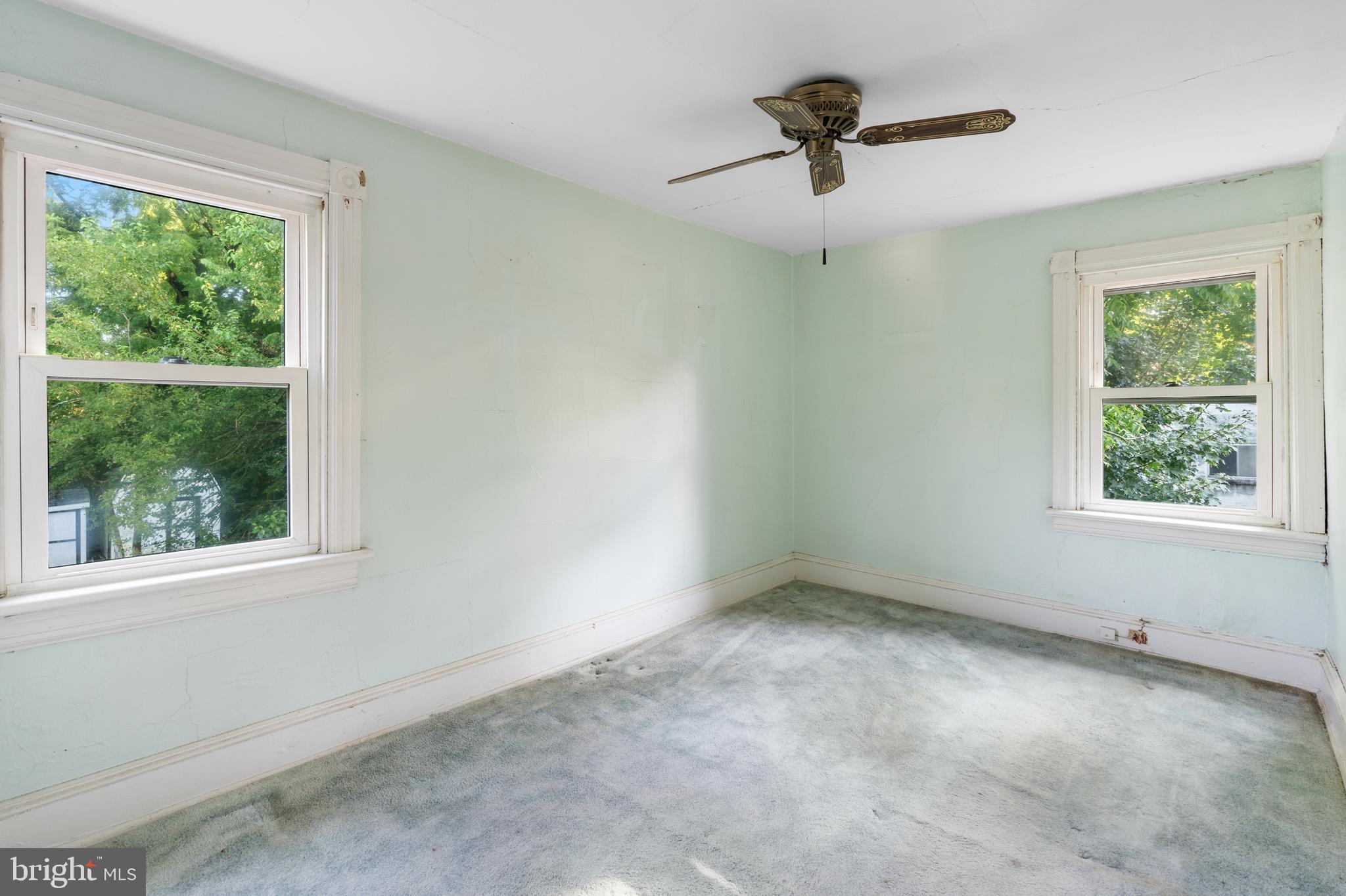 277 W Central Ave
