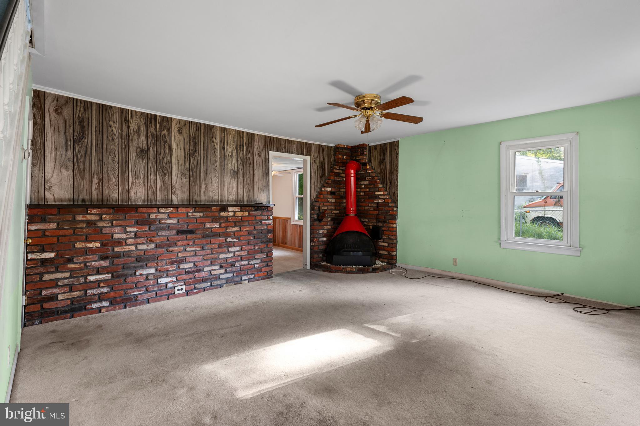 277 W Central Ave