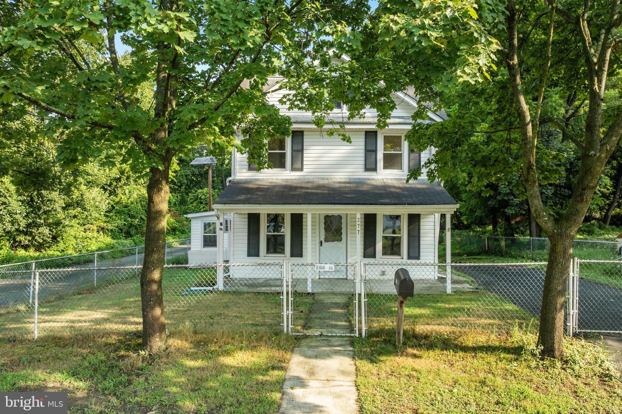 277 W Central Ave