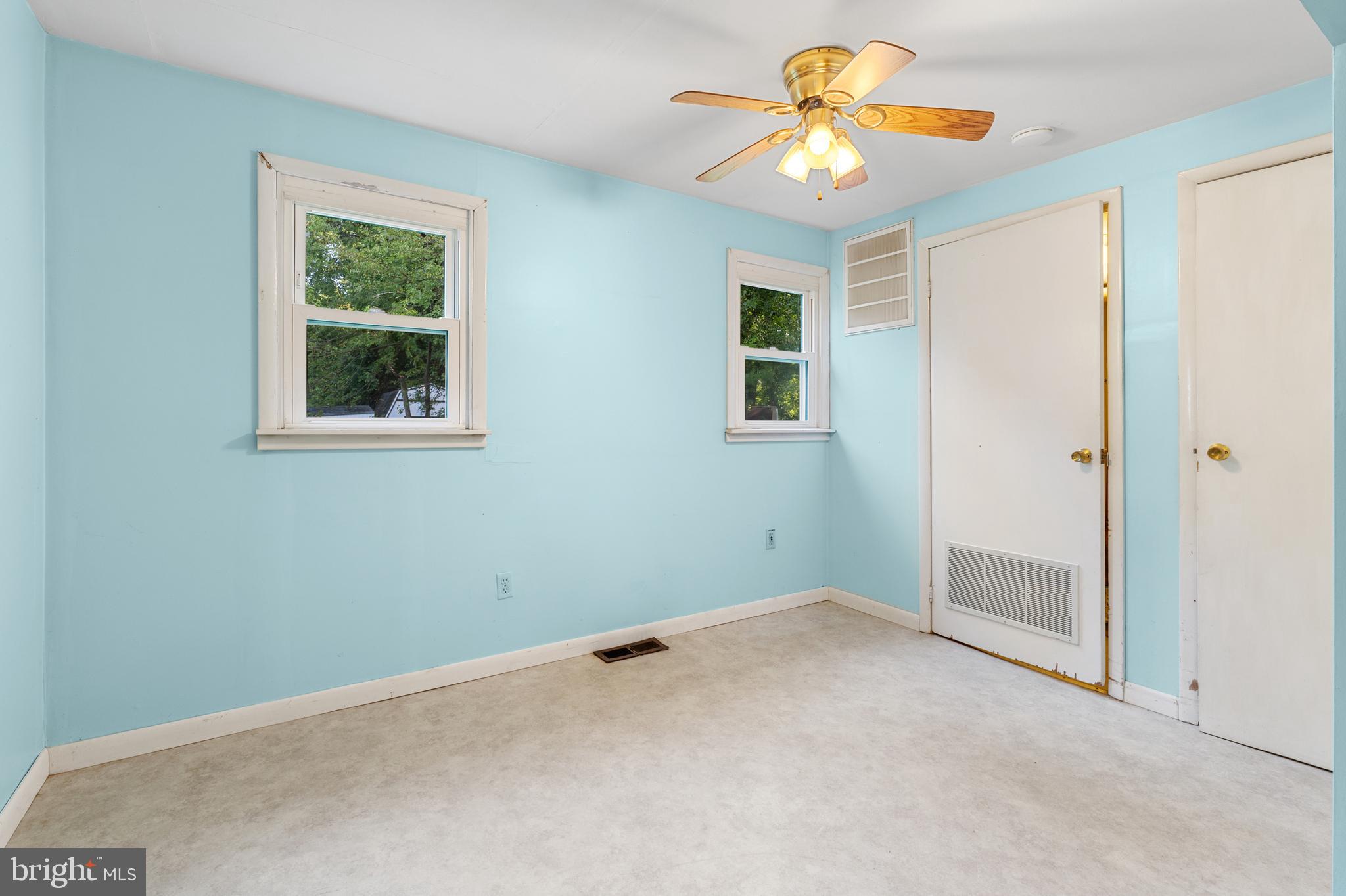 277 W Central Ave