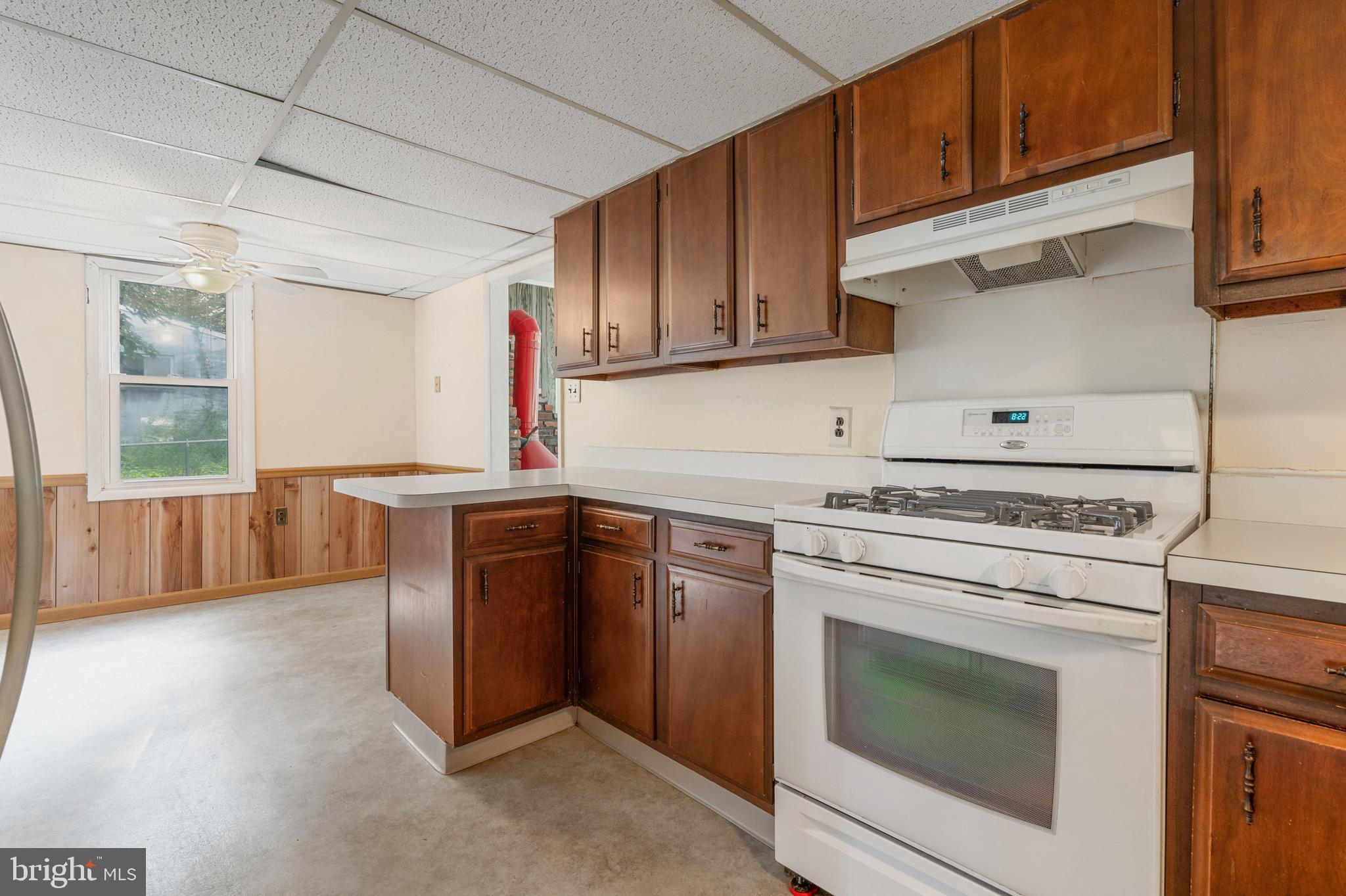 277 W Central Ave