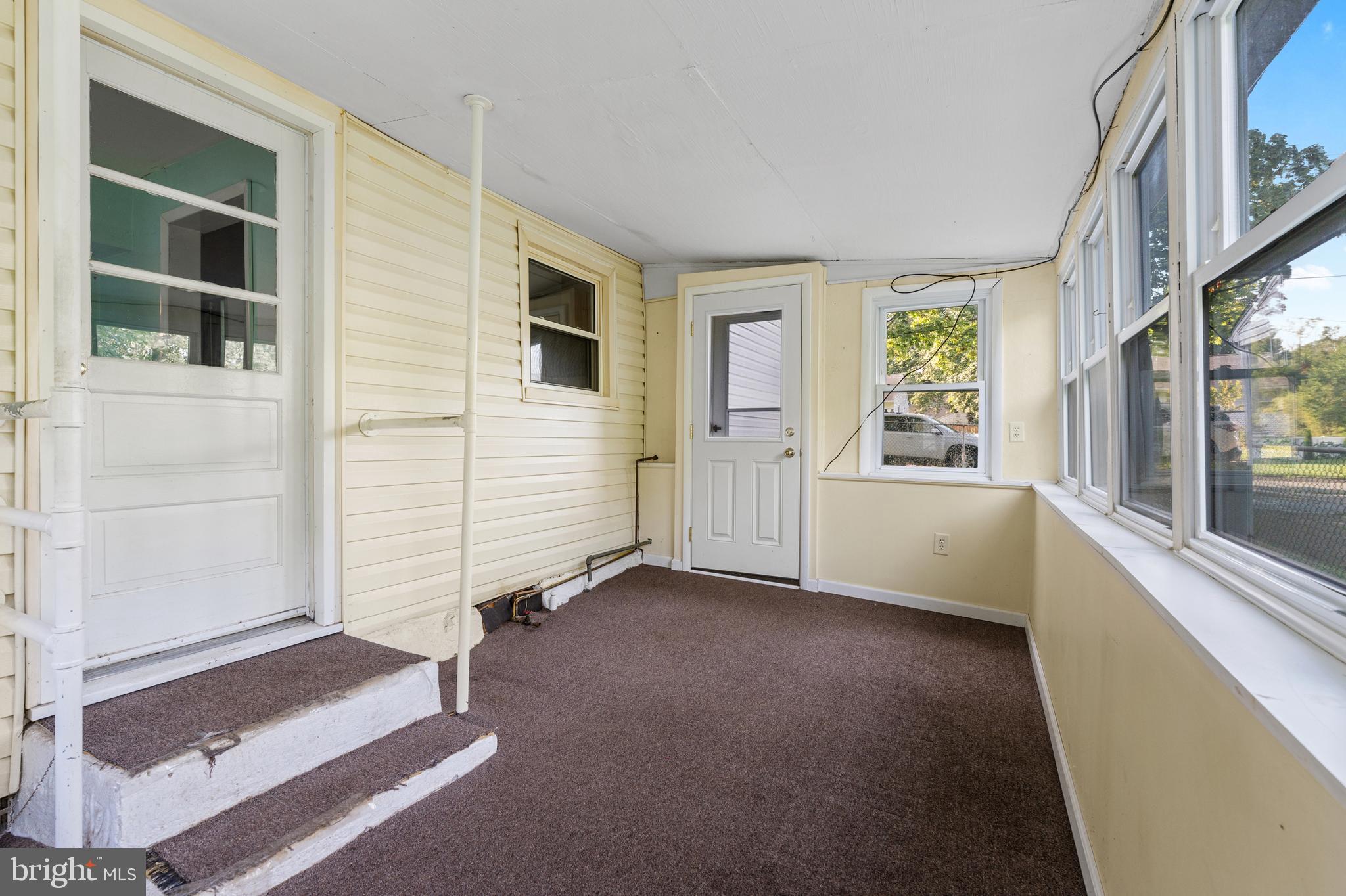 277 W Central Ave