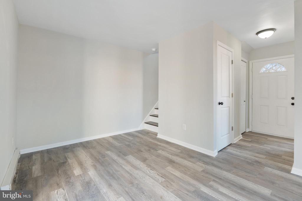 82 Hampshire Rd