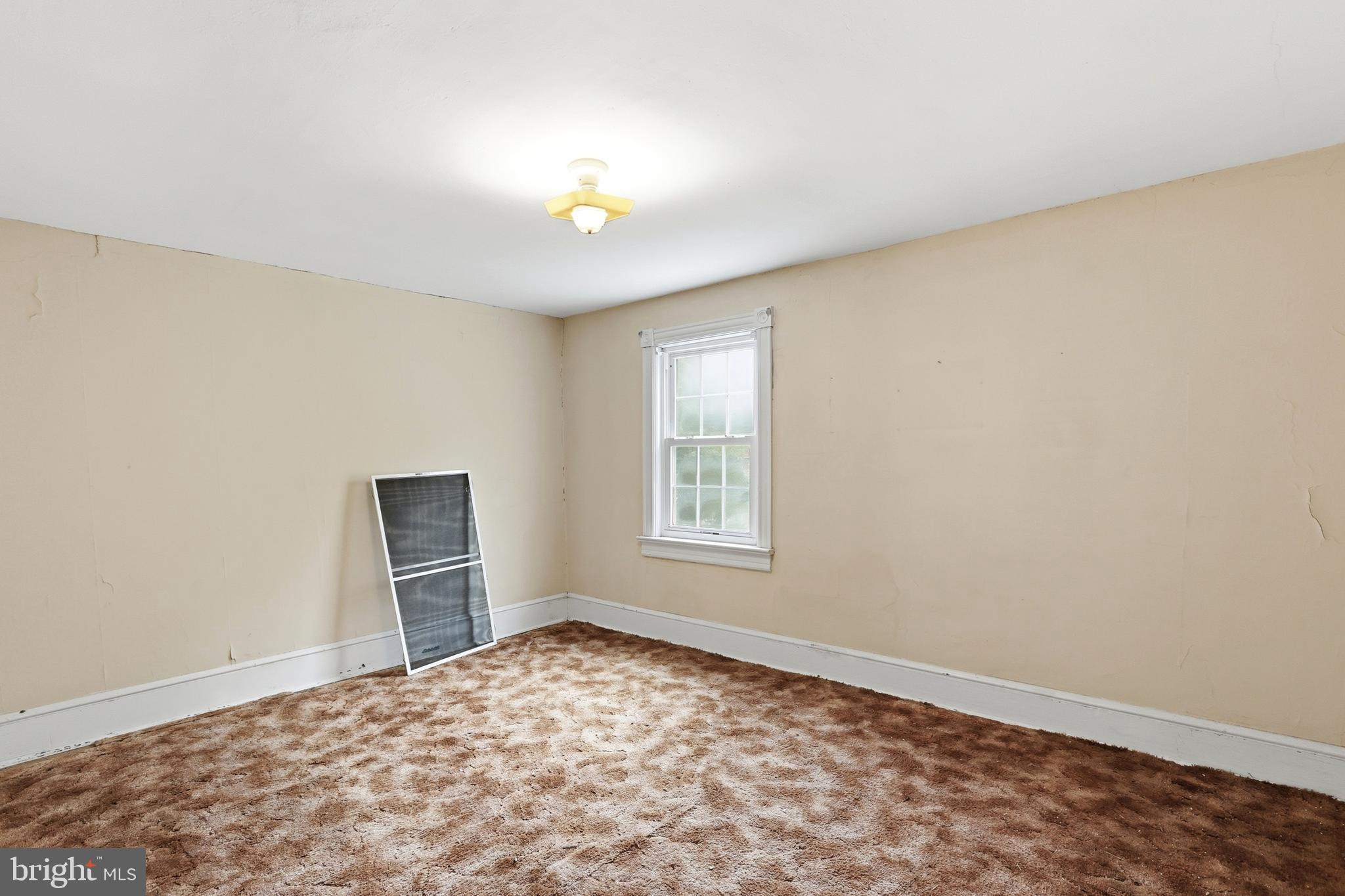 523 HAY ROAD