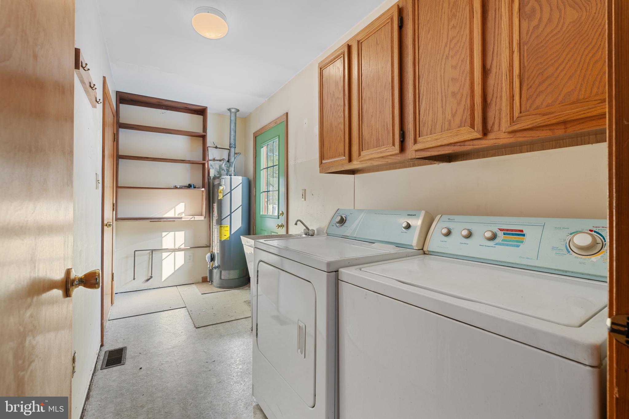 28 Fishing Creek Rd