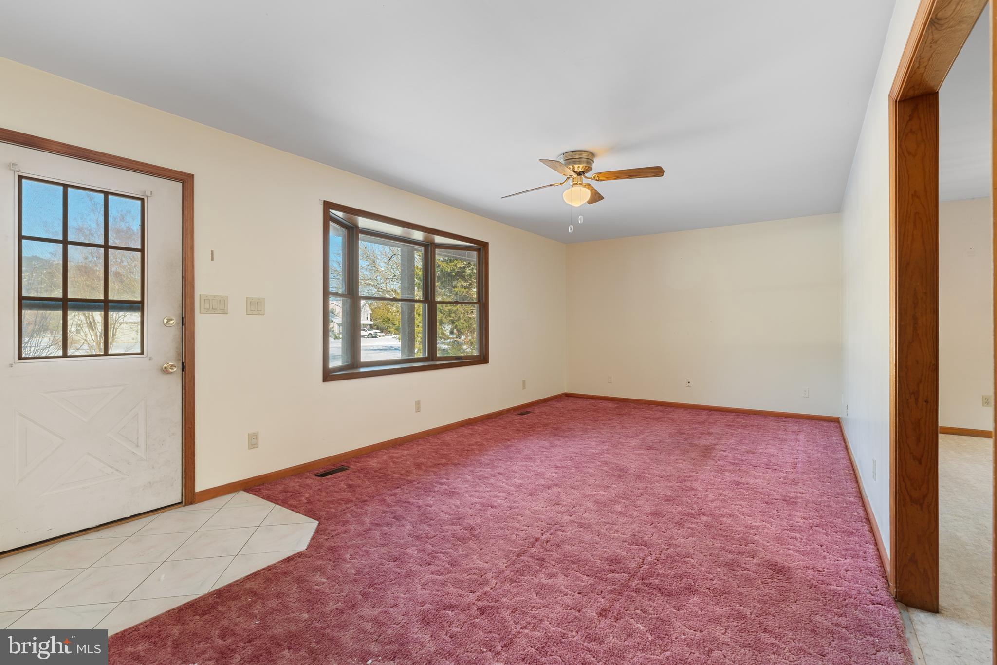 28 Fishing Creek Rd