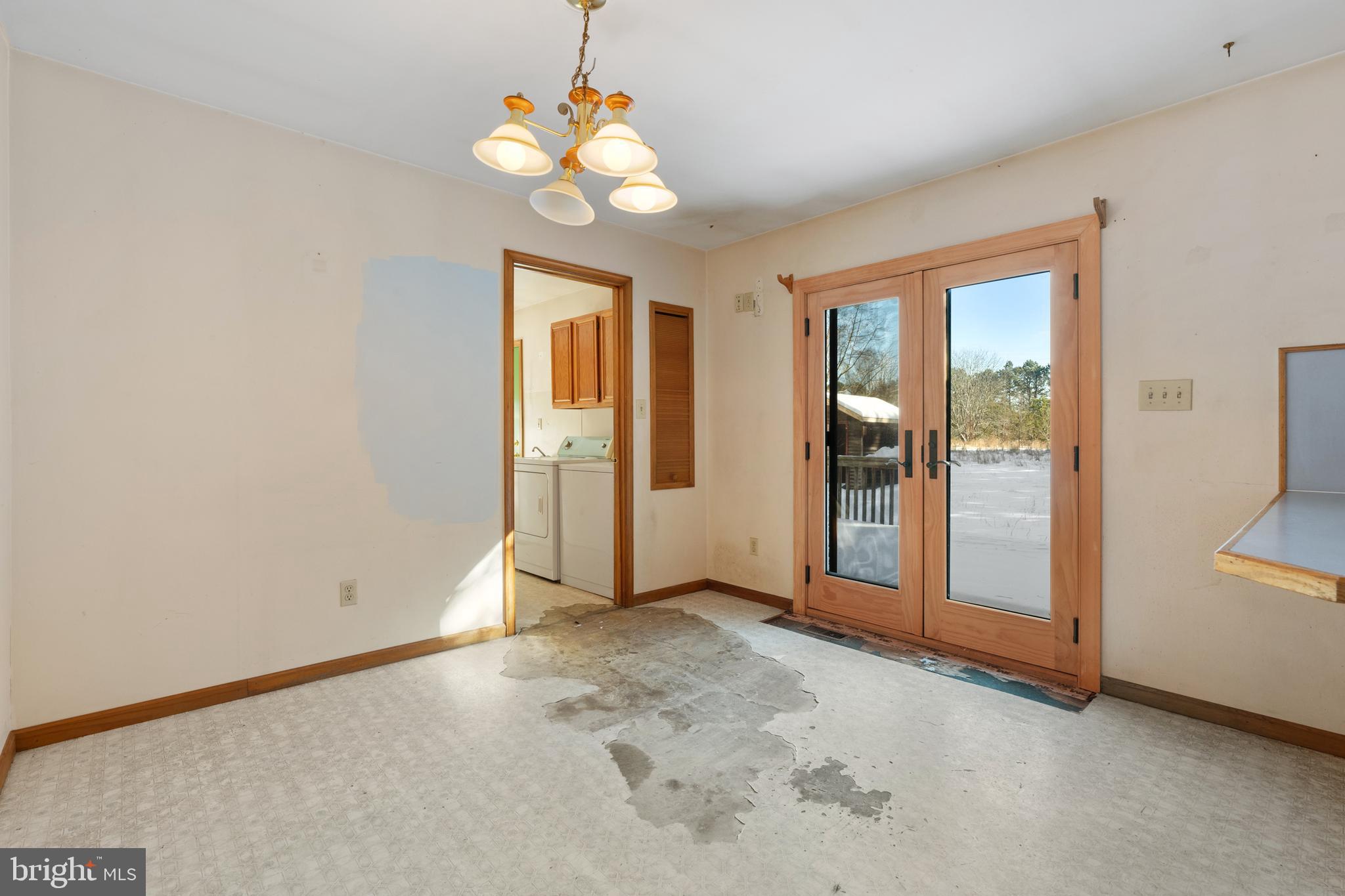 28 Fishing Creek Rd