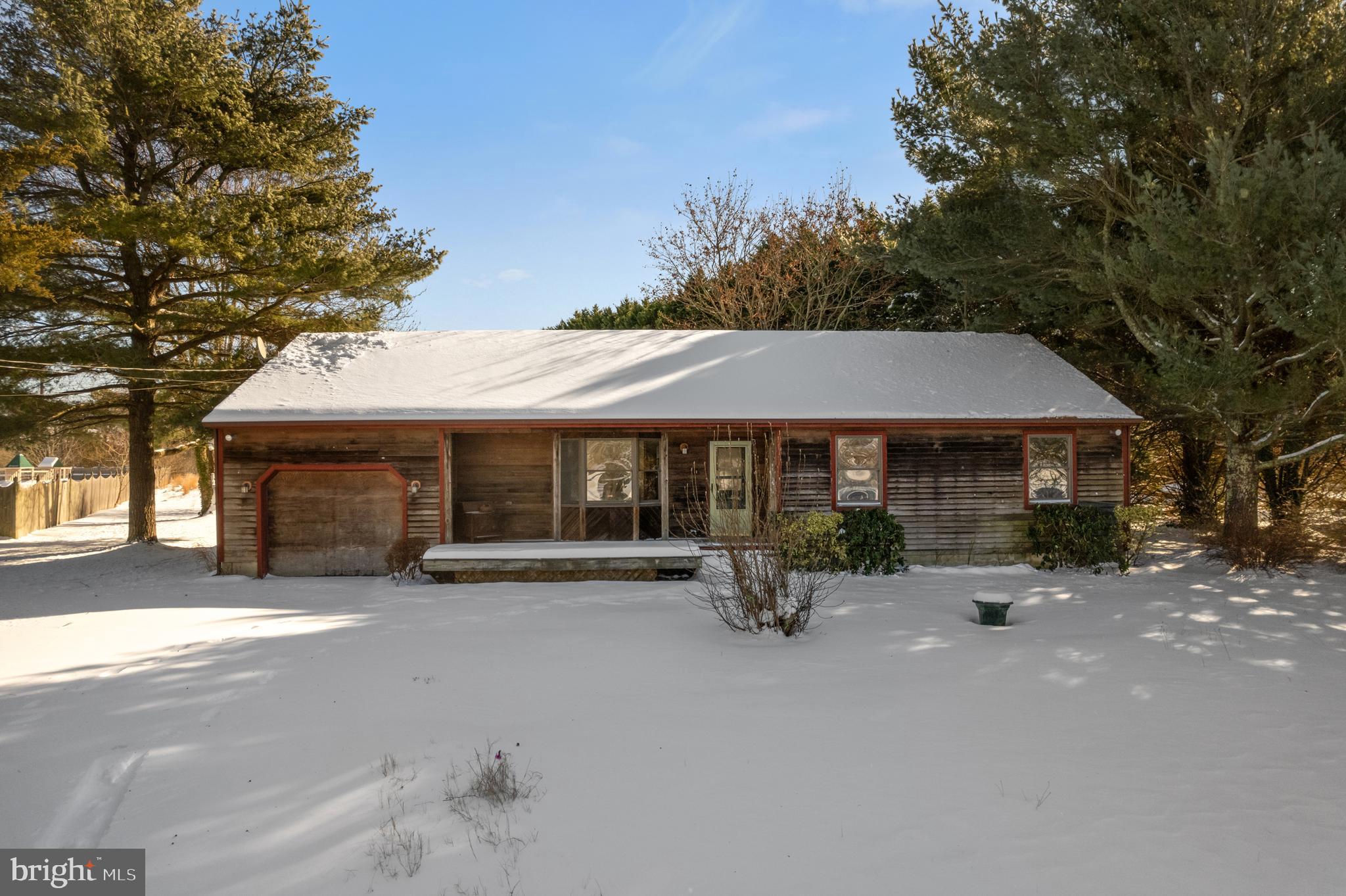 28 Fishing Creek Rd