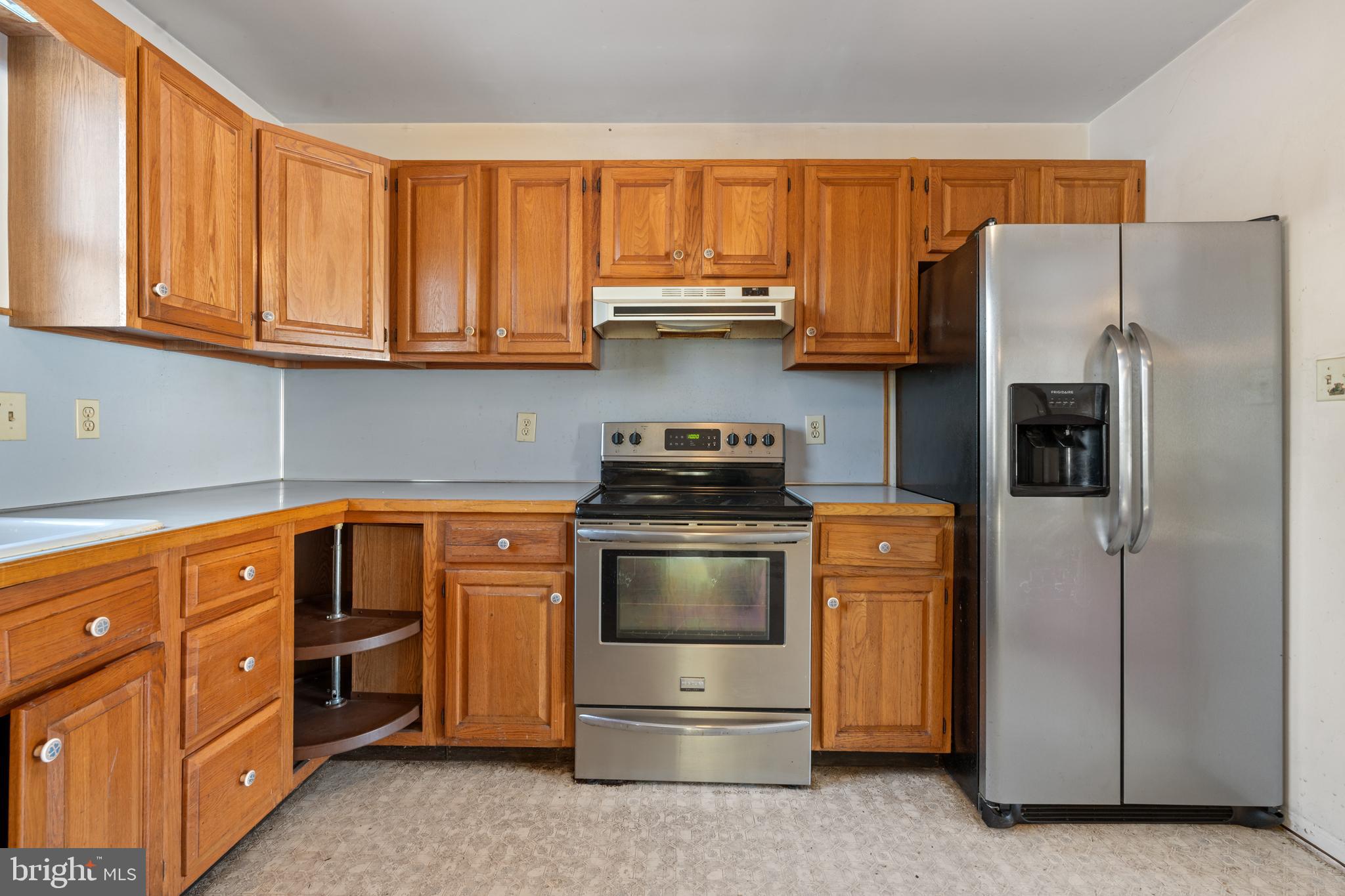 28 Fishing Creek Rd