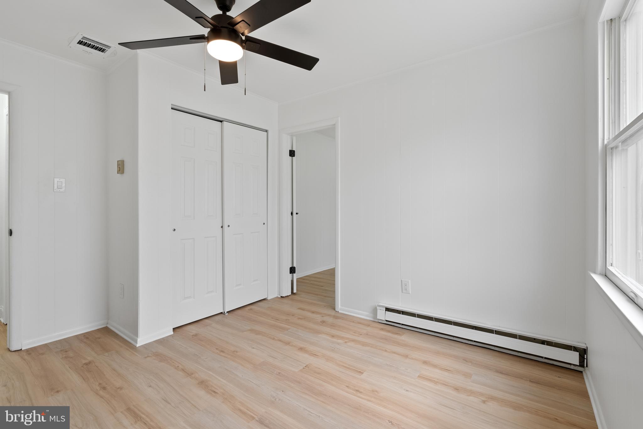 42 W Shellbay Ave