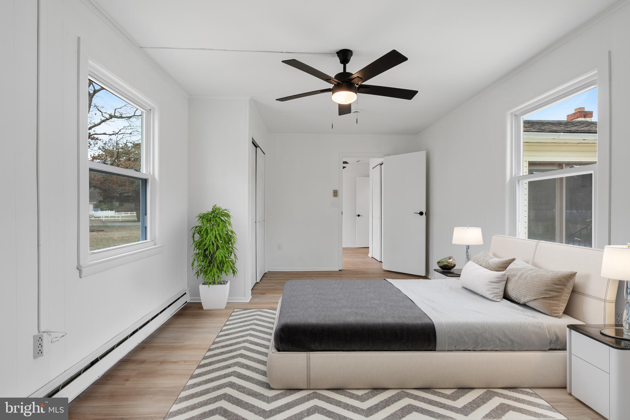 42 W Shellbay Ave