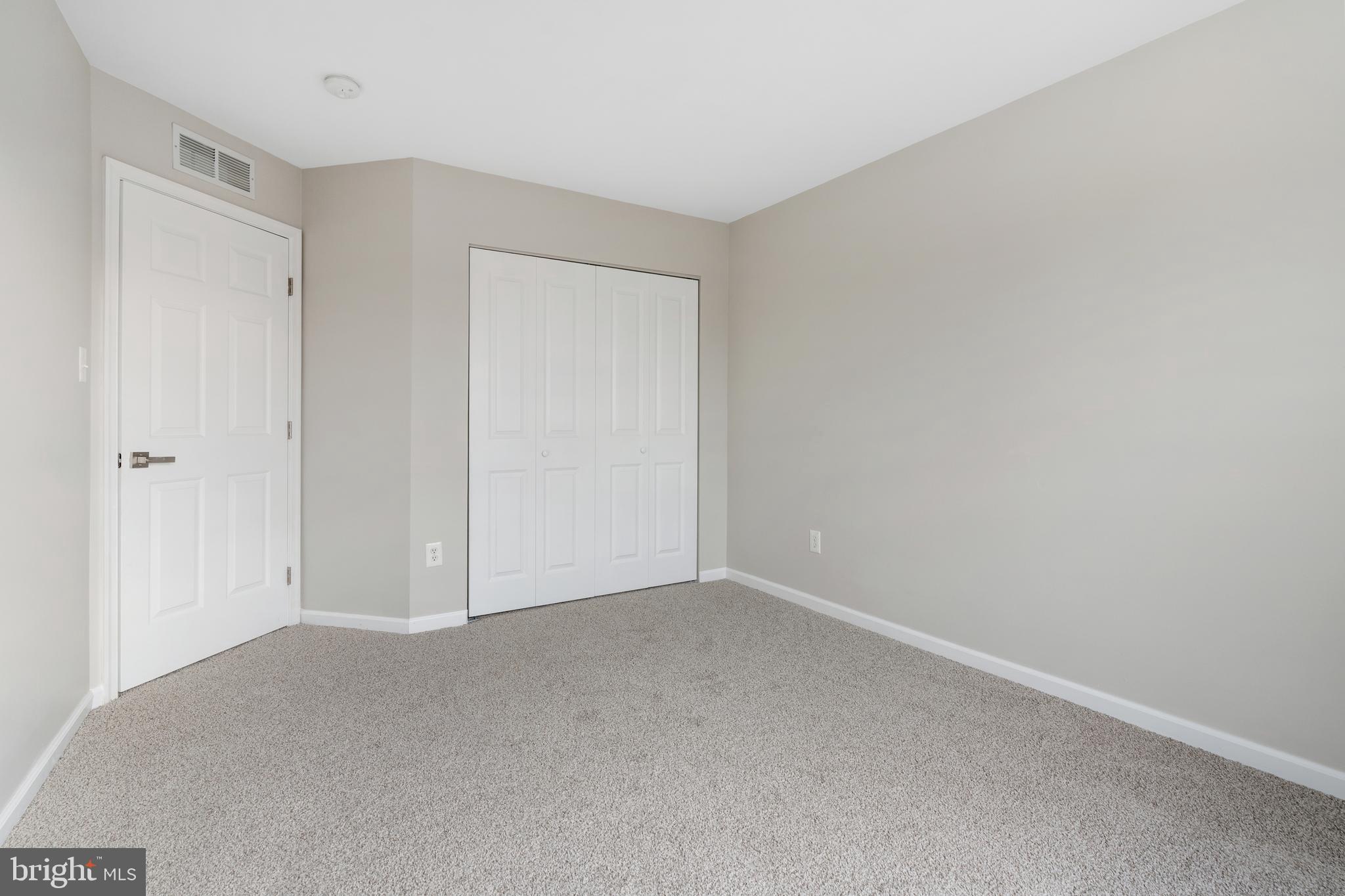 353 Kali Ln