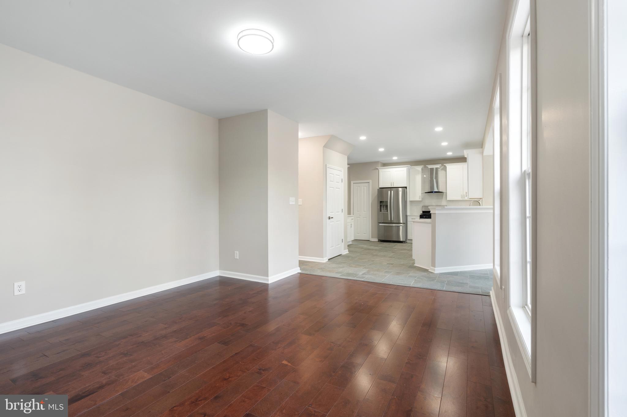 353 Kali Ln