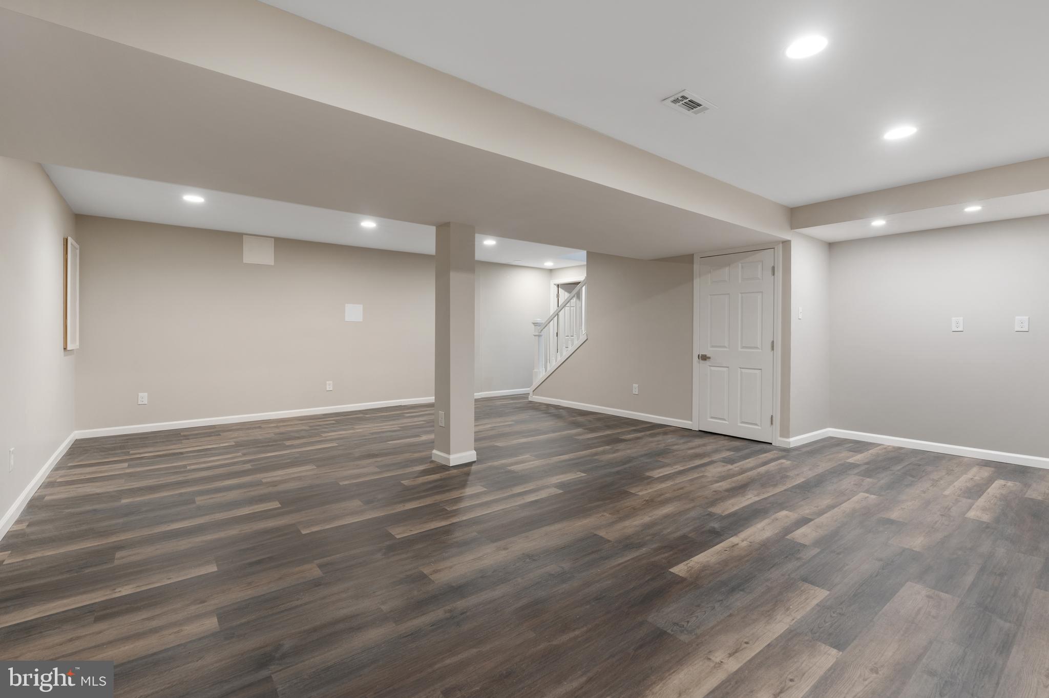 353 Kali Ln