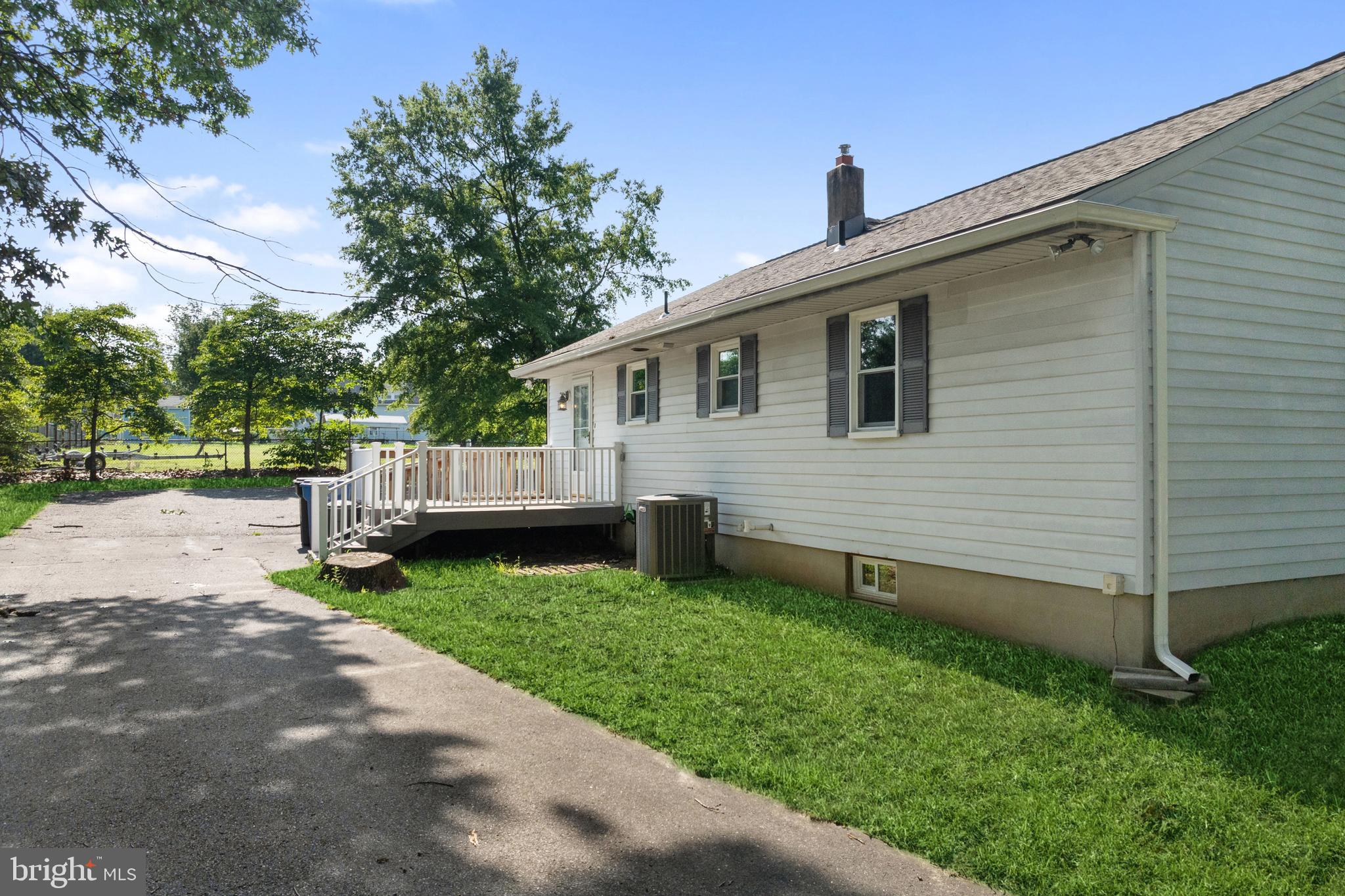 507 Crozier Ave