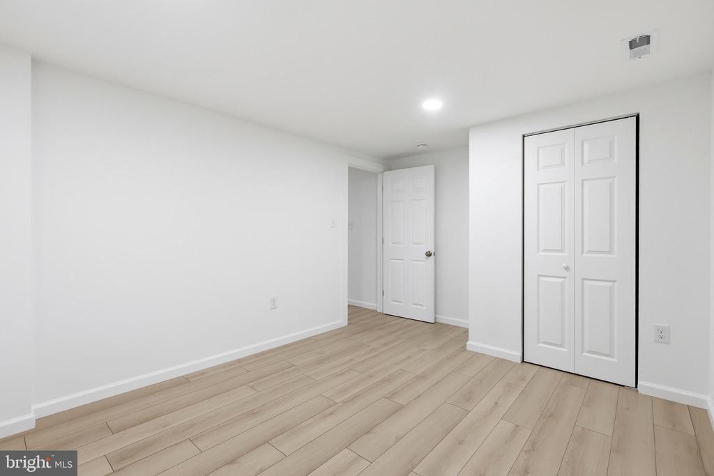 801 MULLICA HILL ROAD