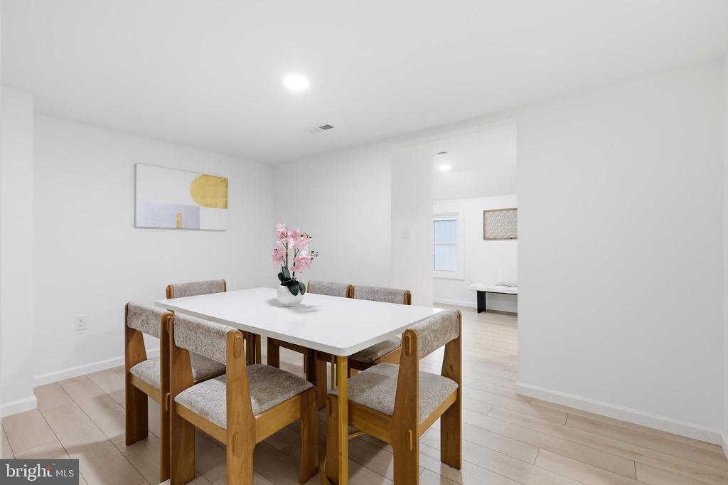 801 MULLICA HILL ROAD