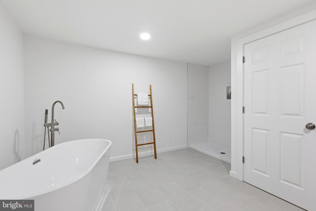 801 MULLICA HILL ROAD
