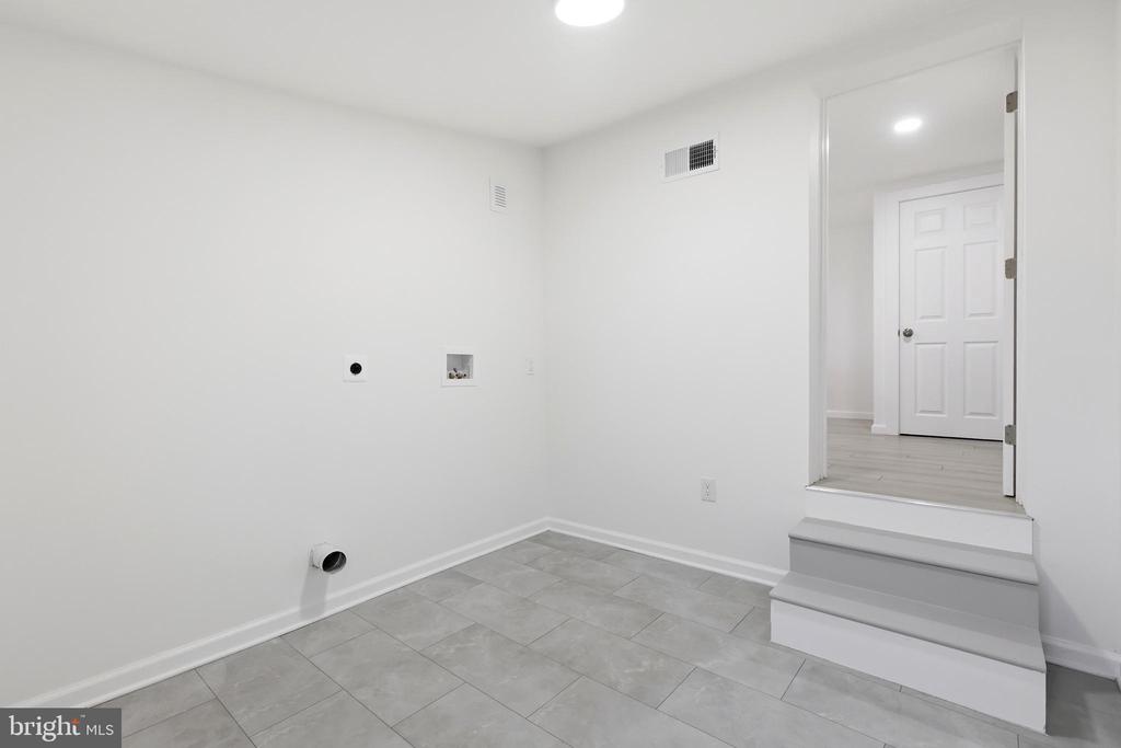 801 MULLICA HILL ROAD