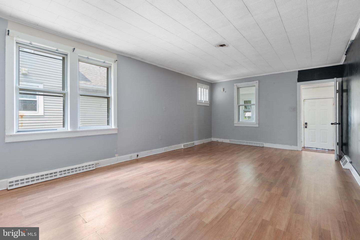 131 Homecrest Ave
