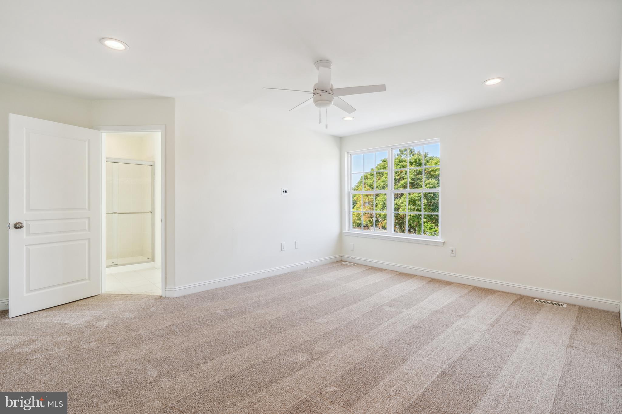 11 Alexandra Way