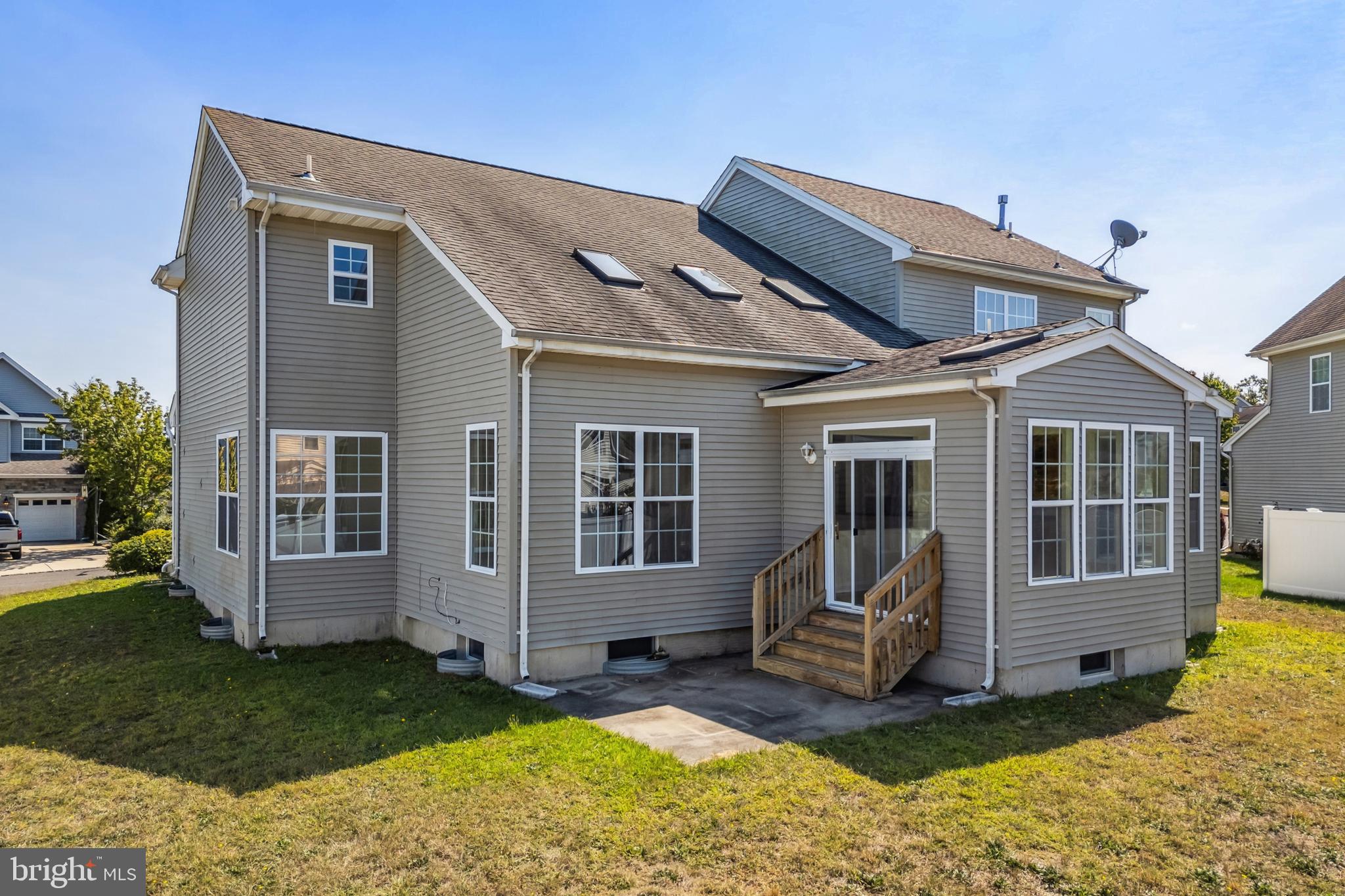 11 Alexandra Way