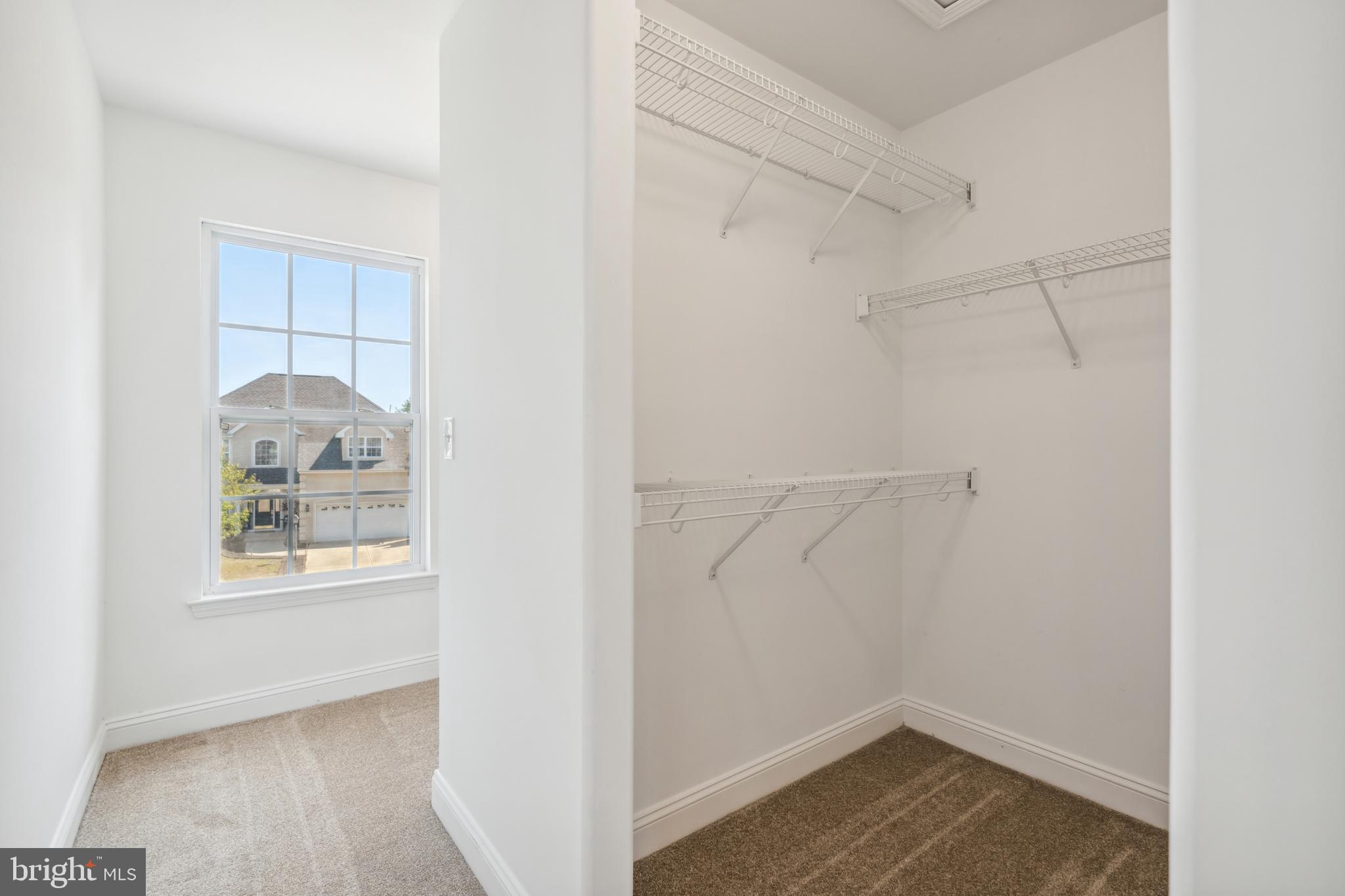 11 Alexandra Way