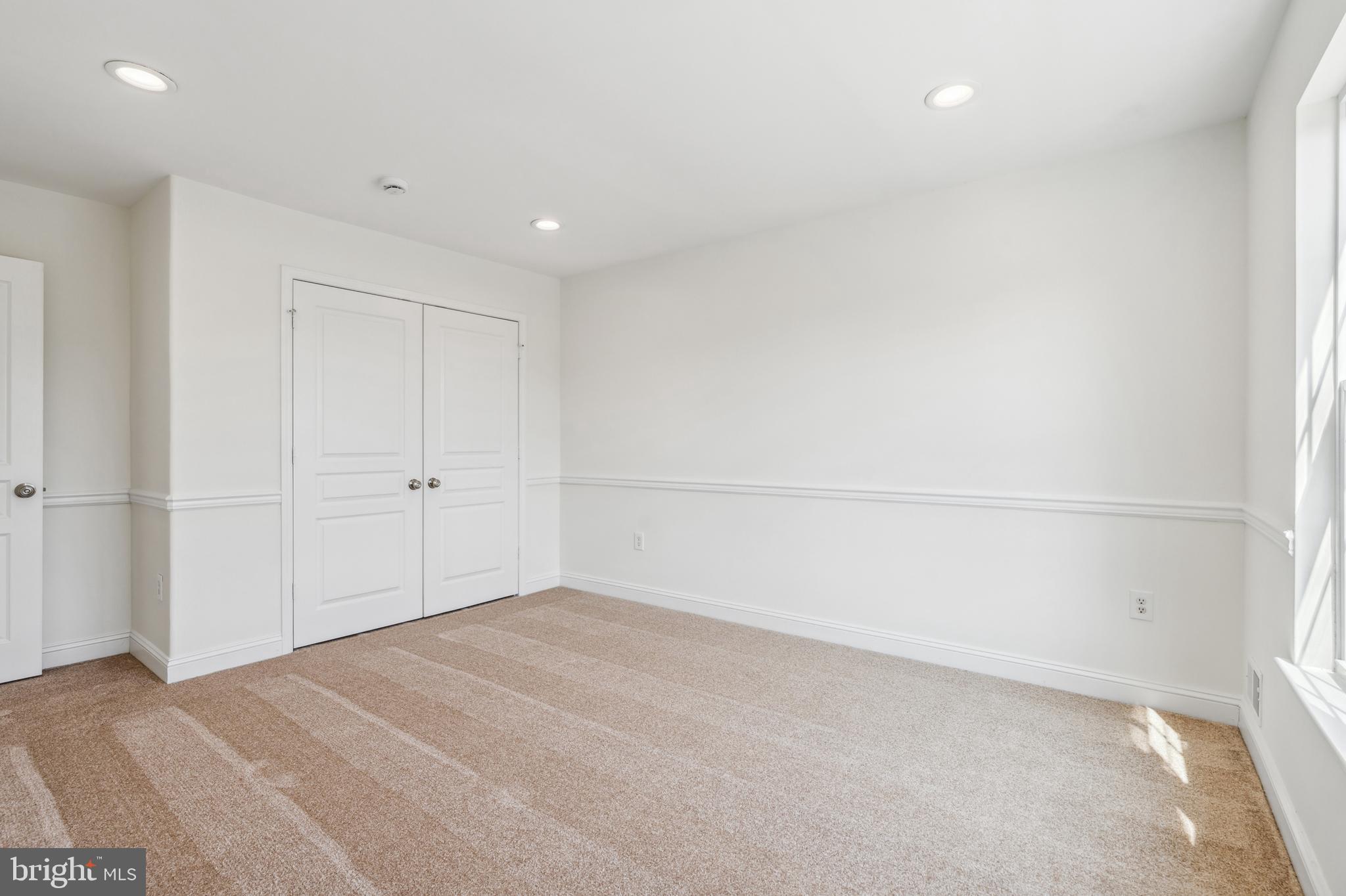 11 Alexandra Way