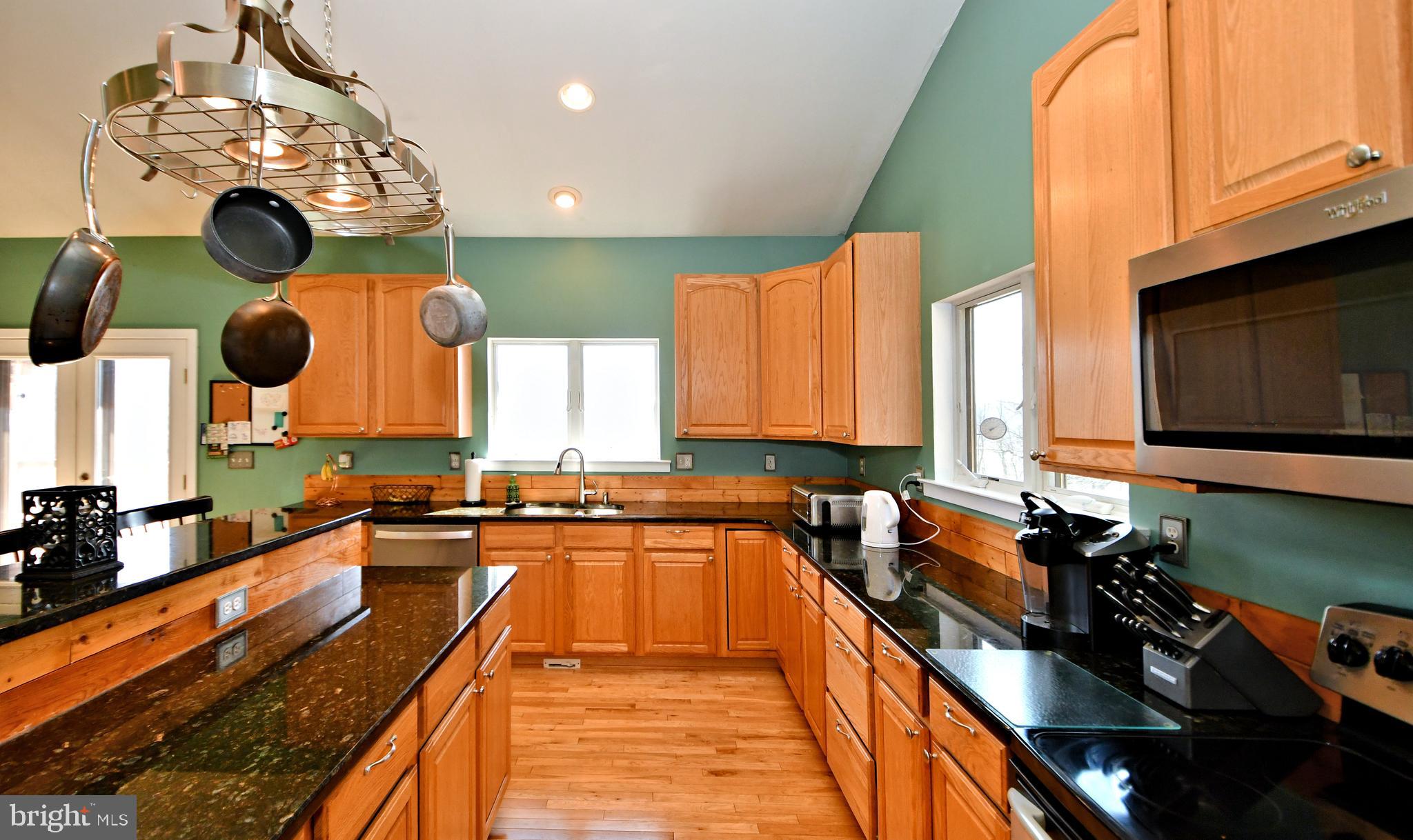 365 Oysterdale Rd