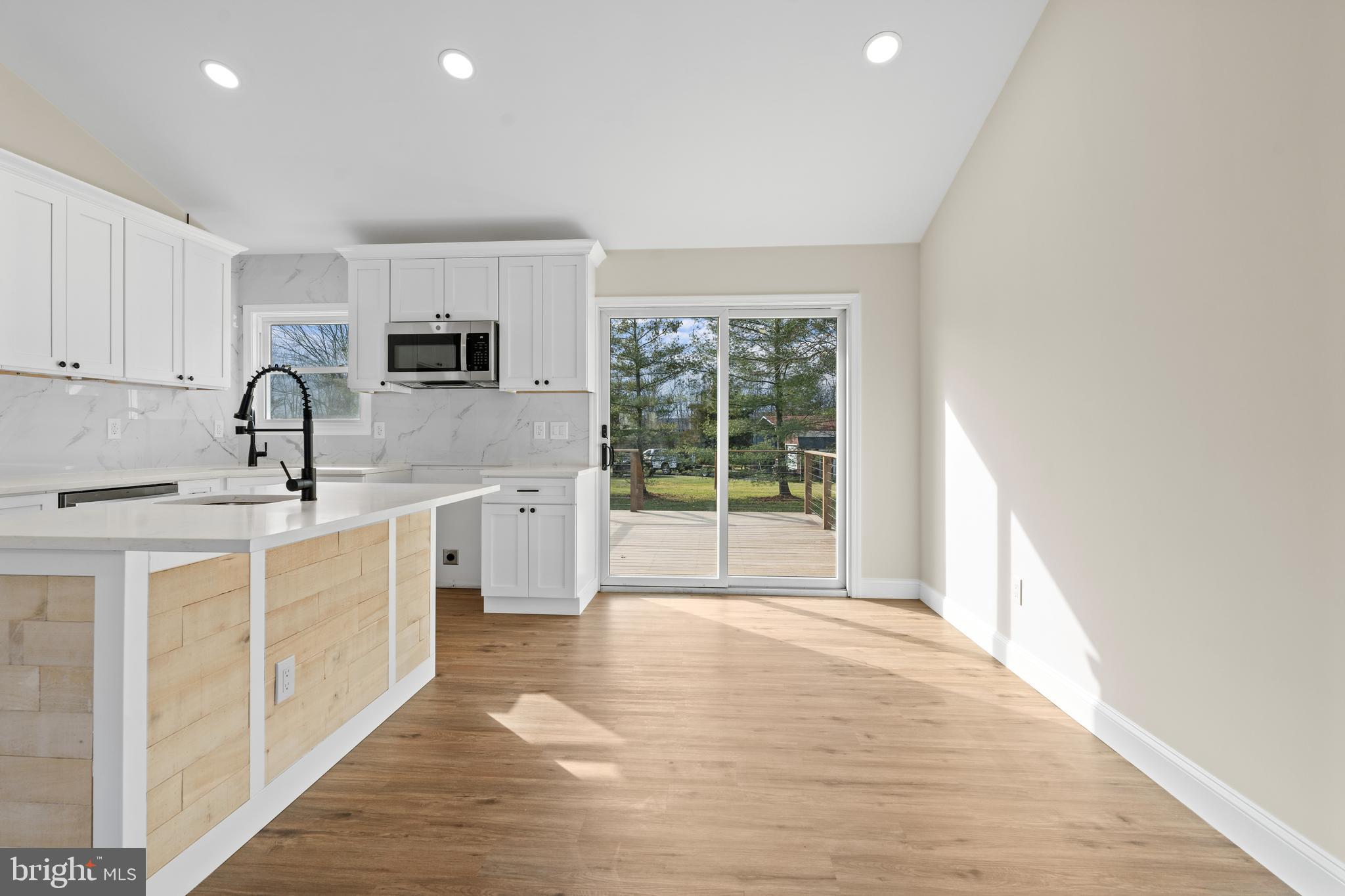 18 Haycock Dr