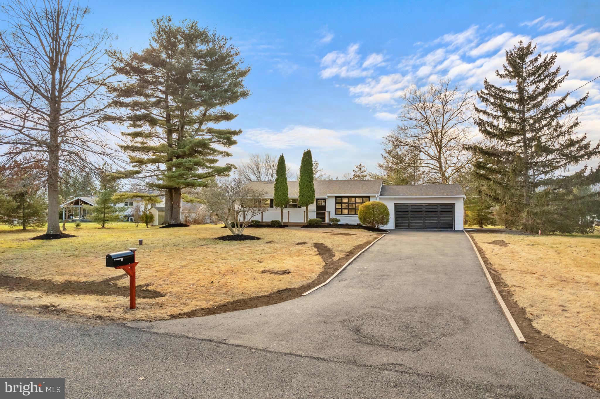 18 Haycock Dr