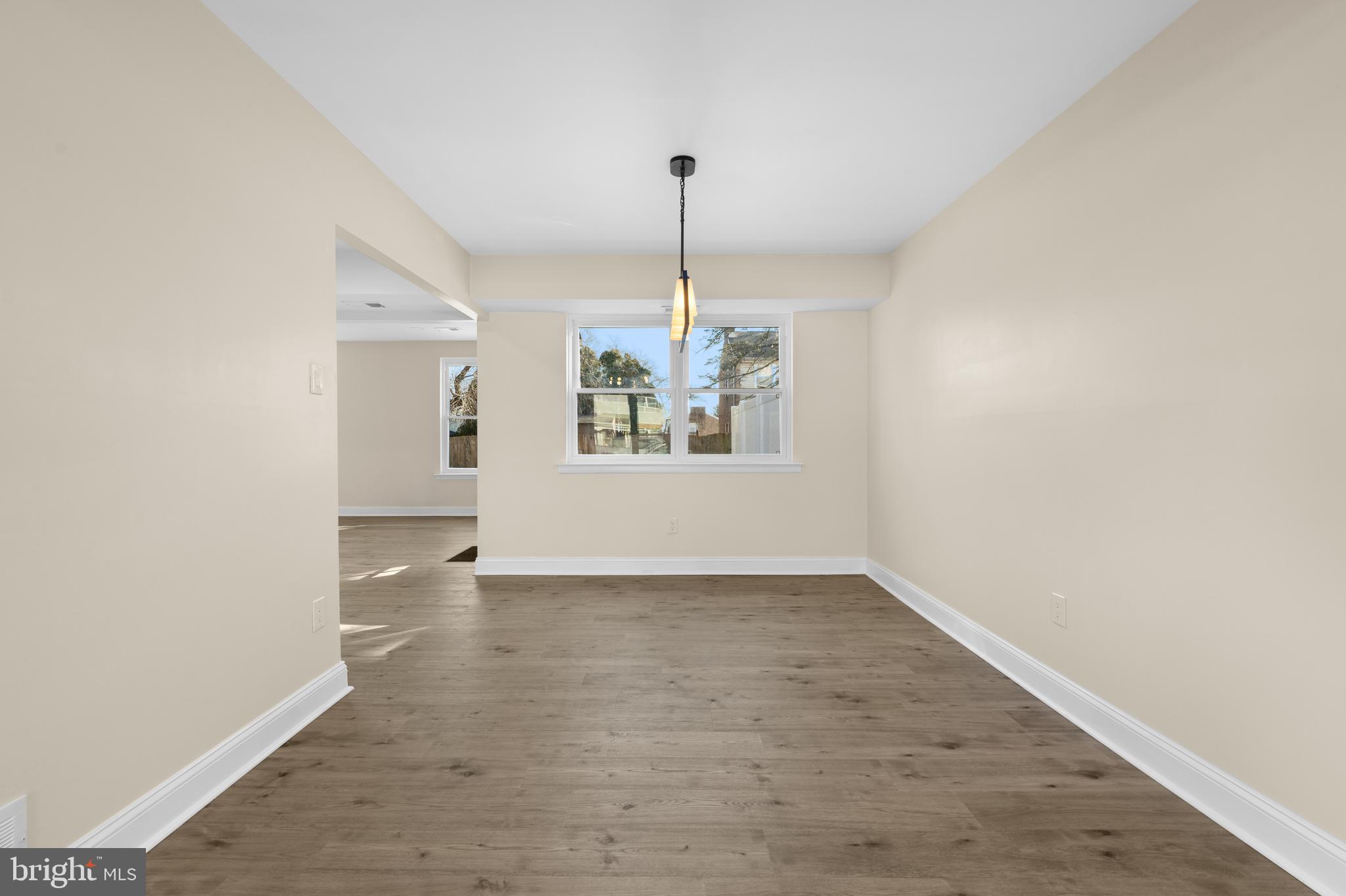 6233 Madison Ct