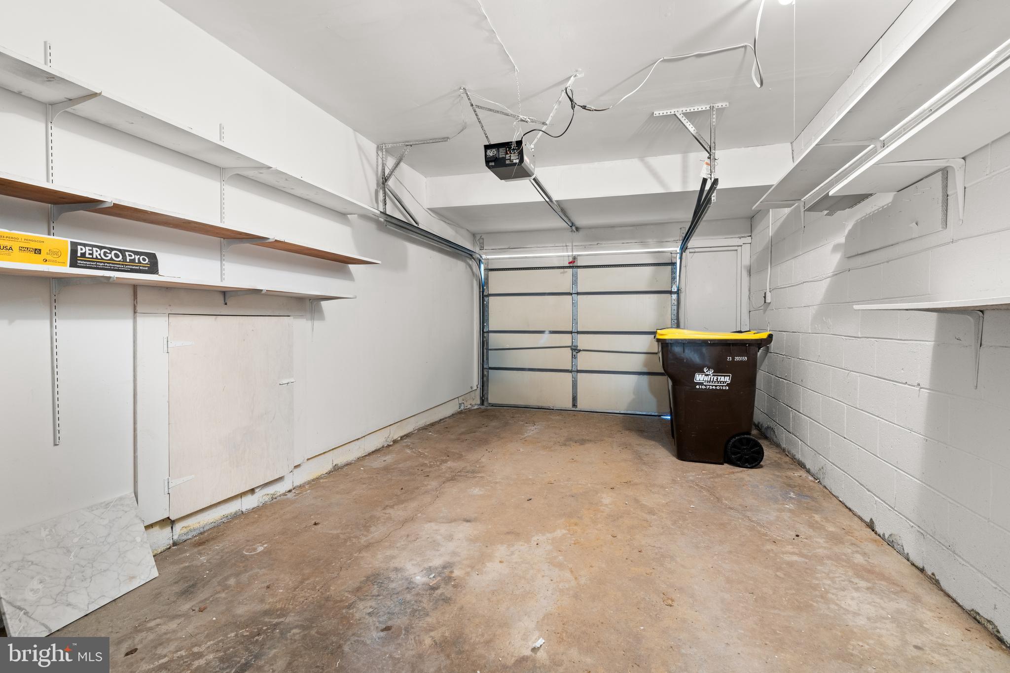 6233 Madison Ct