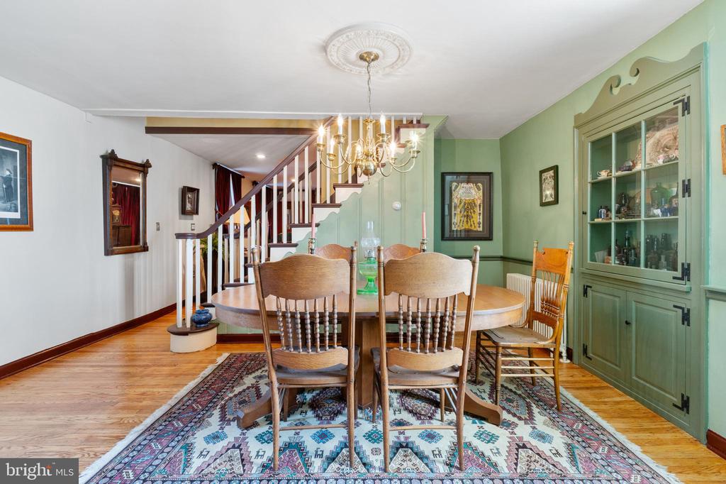 1060 Davisville Rd