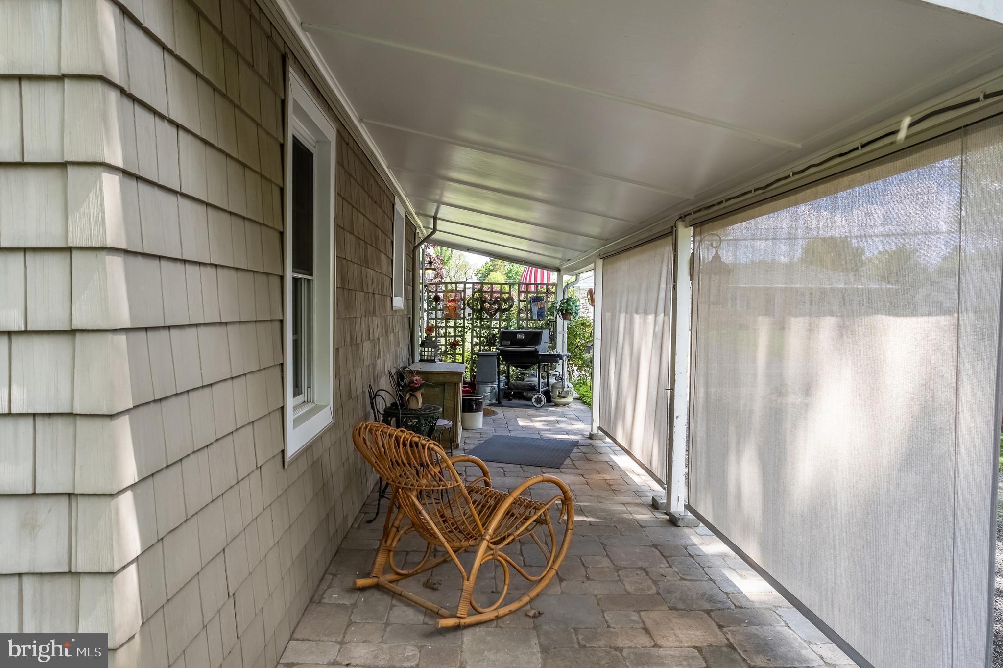 1060 Davisville Rd