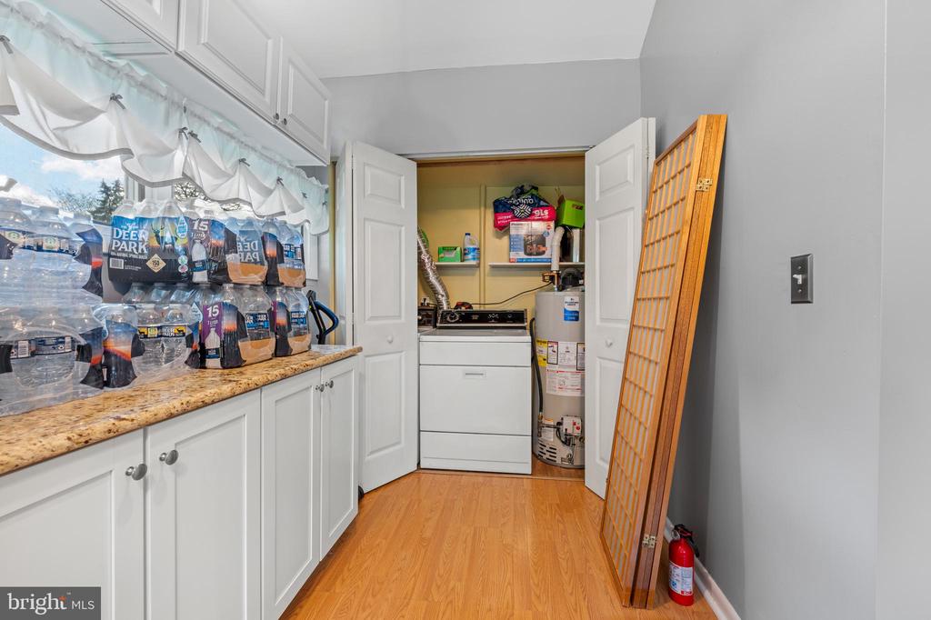 1060 Davisville Rd