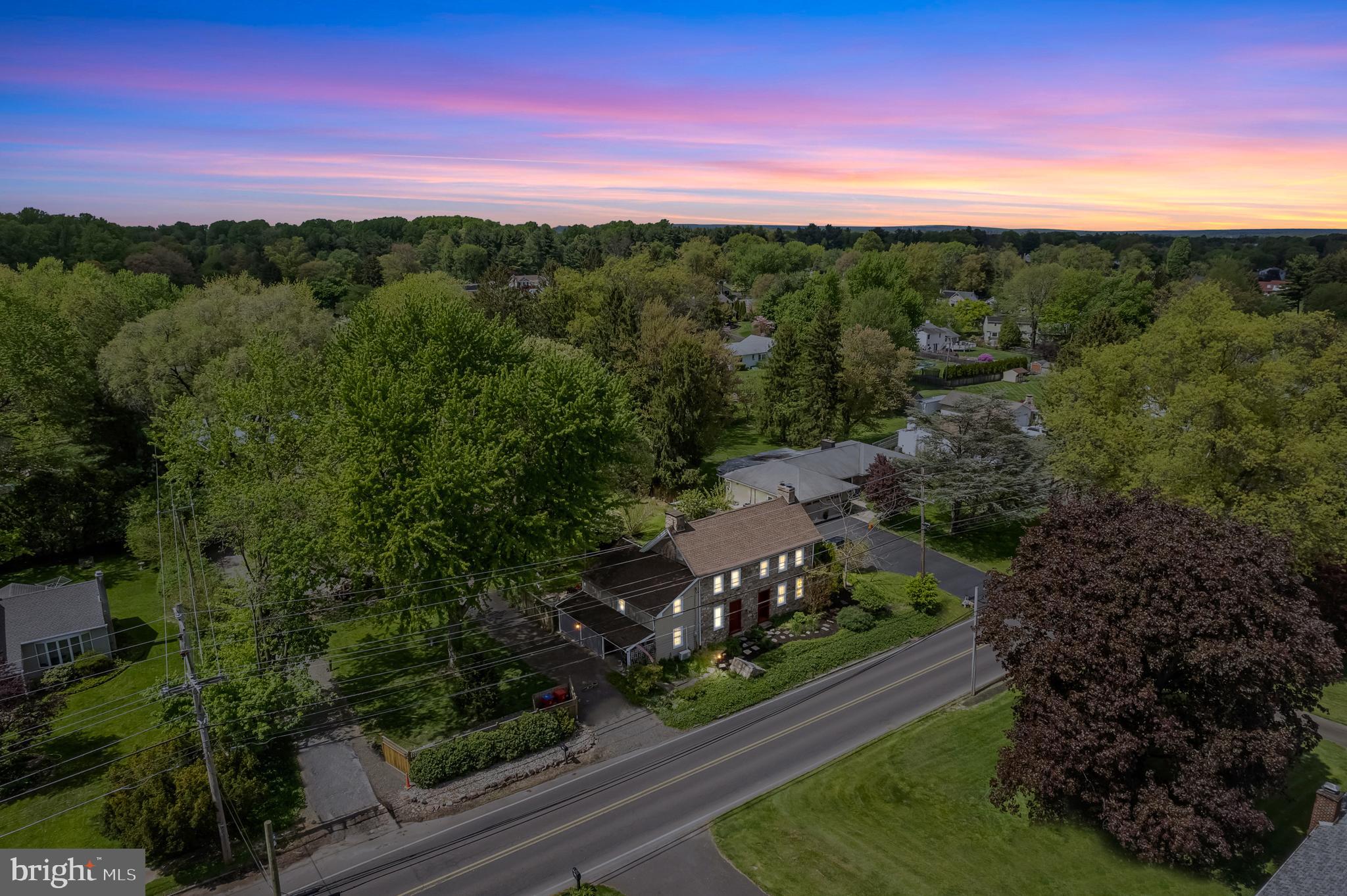 1060 Davisville Rd