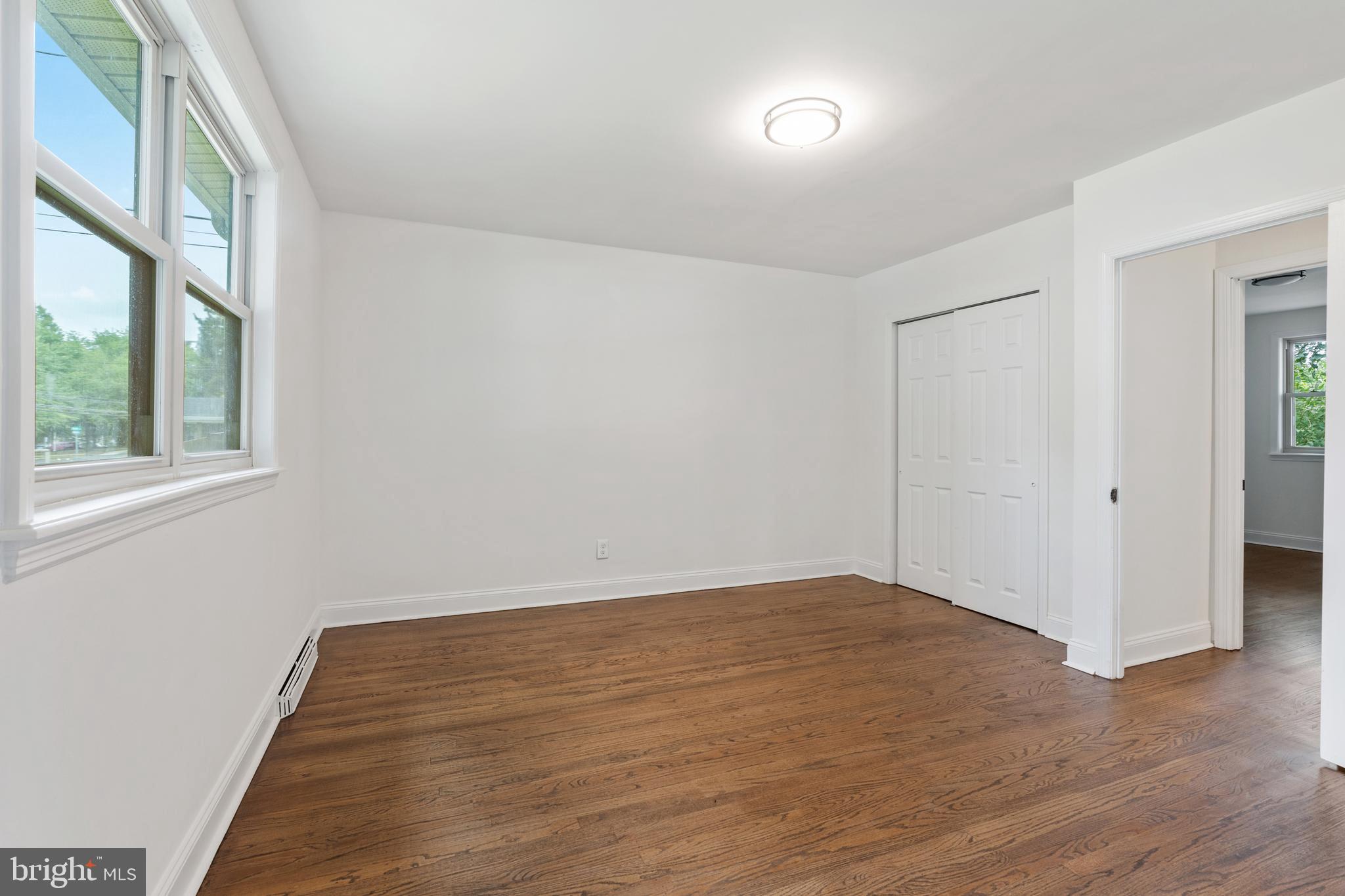 320 Newtown Rd