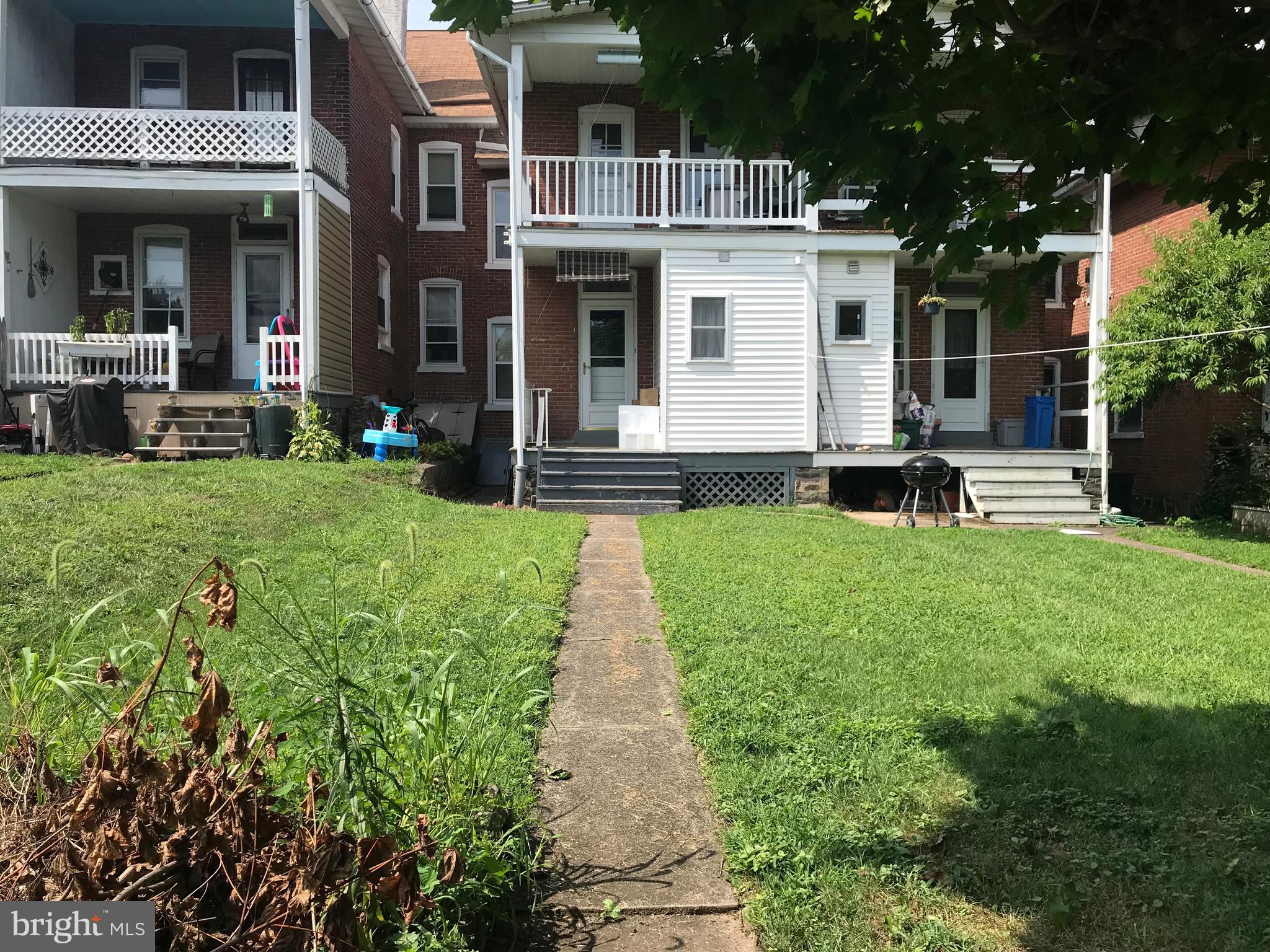 315 S 5TH ST