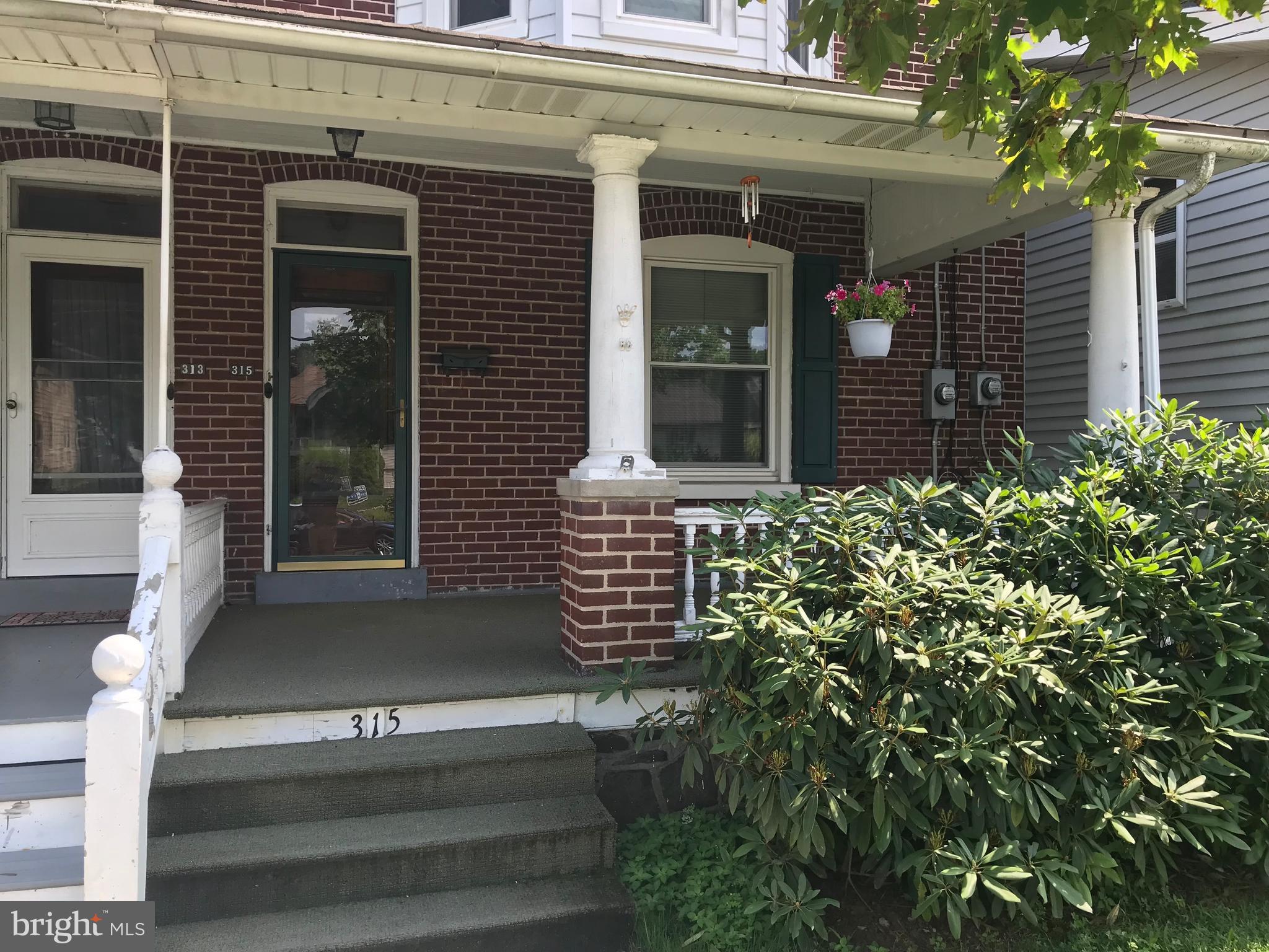 315 S 5TH ST