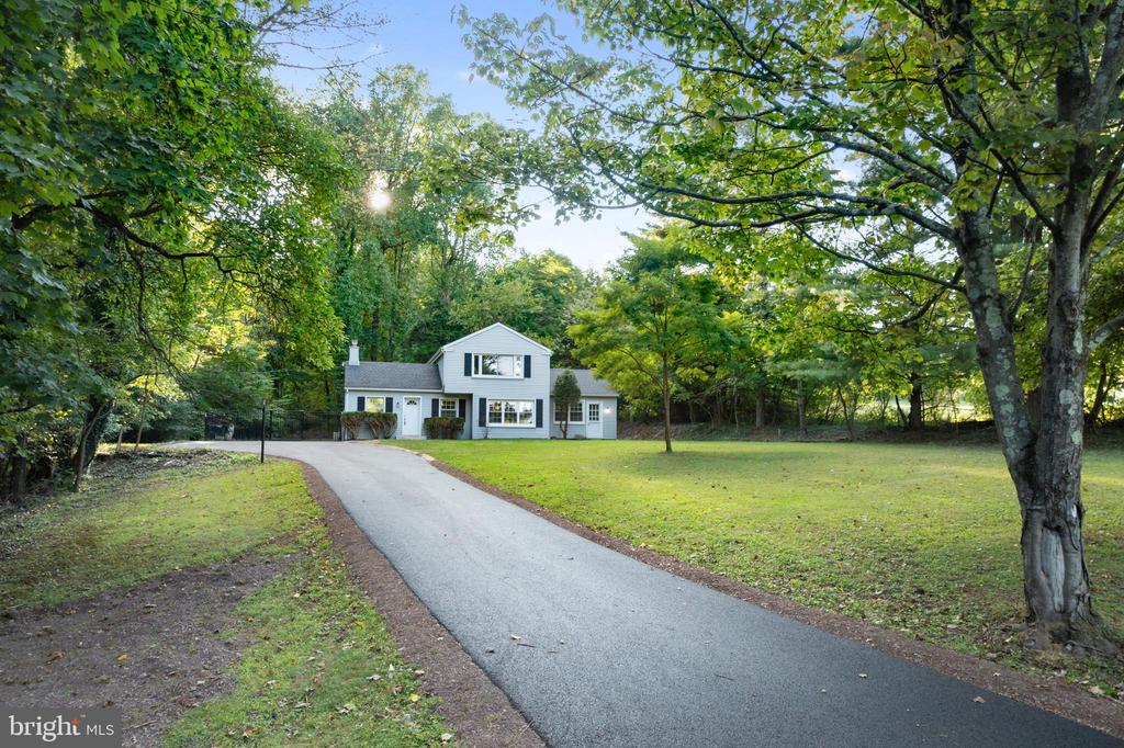 2526 Gallows Hill Rd