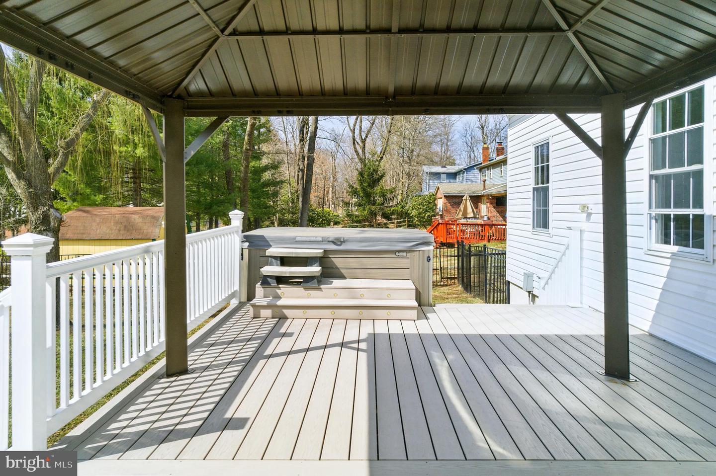1240 Bristol Rd