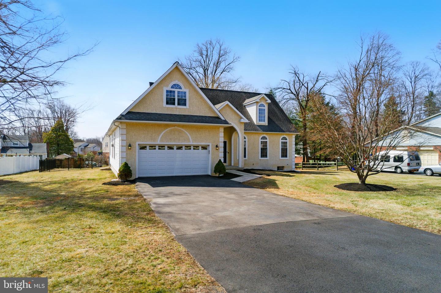 1240 Bristol Rd
