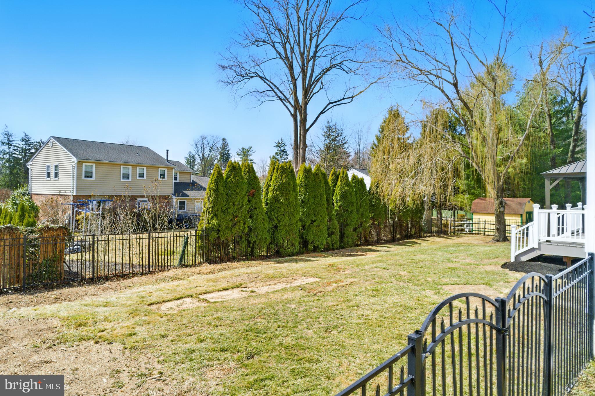 1240 Bristol Rd