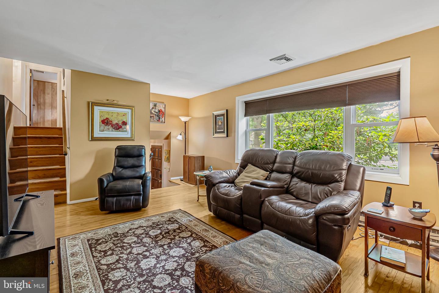 33 Squirrel Rd