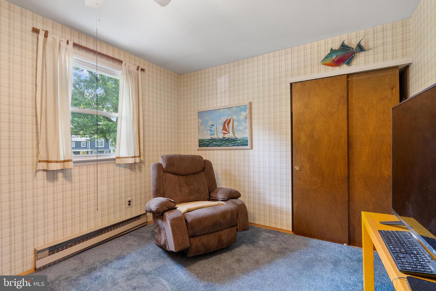 33 Squirrel Rd